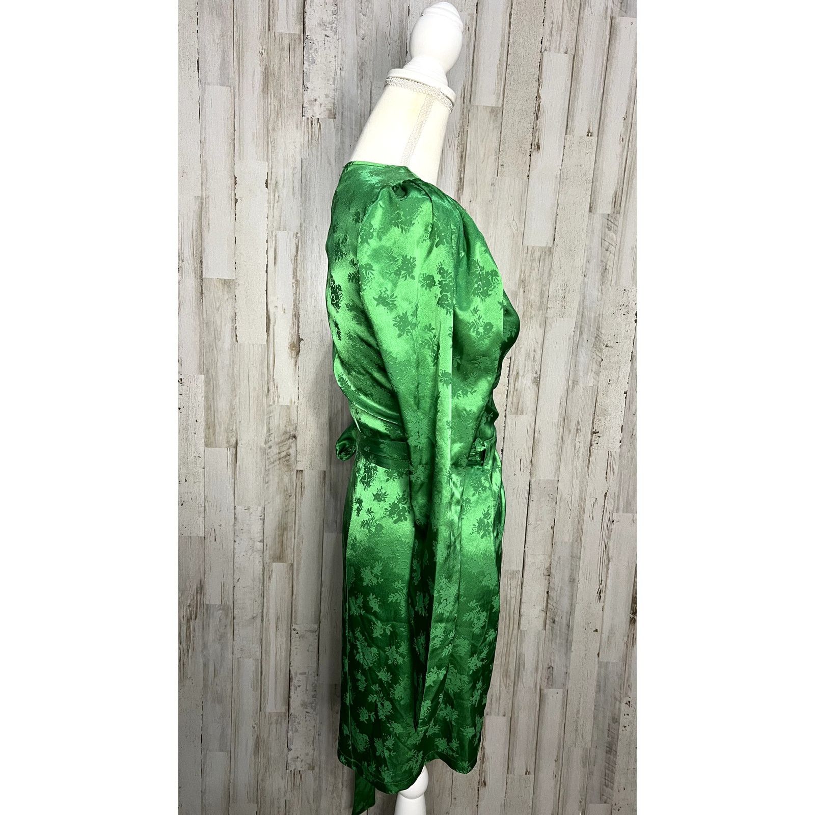 Zara Zara Women's Green Satin Kimono Wrap Midi Dress Size Small Size S / US 4 / IT 40 - 3 Thumbnail