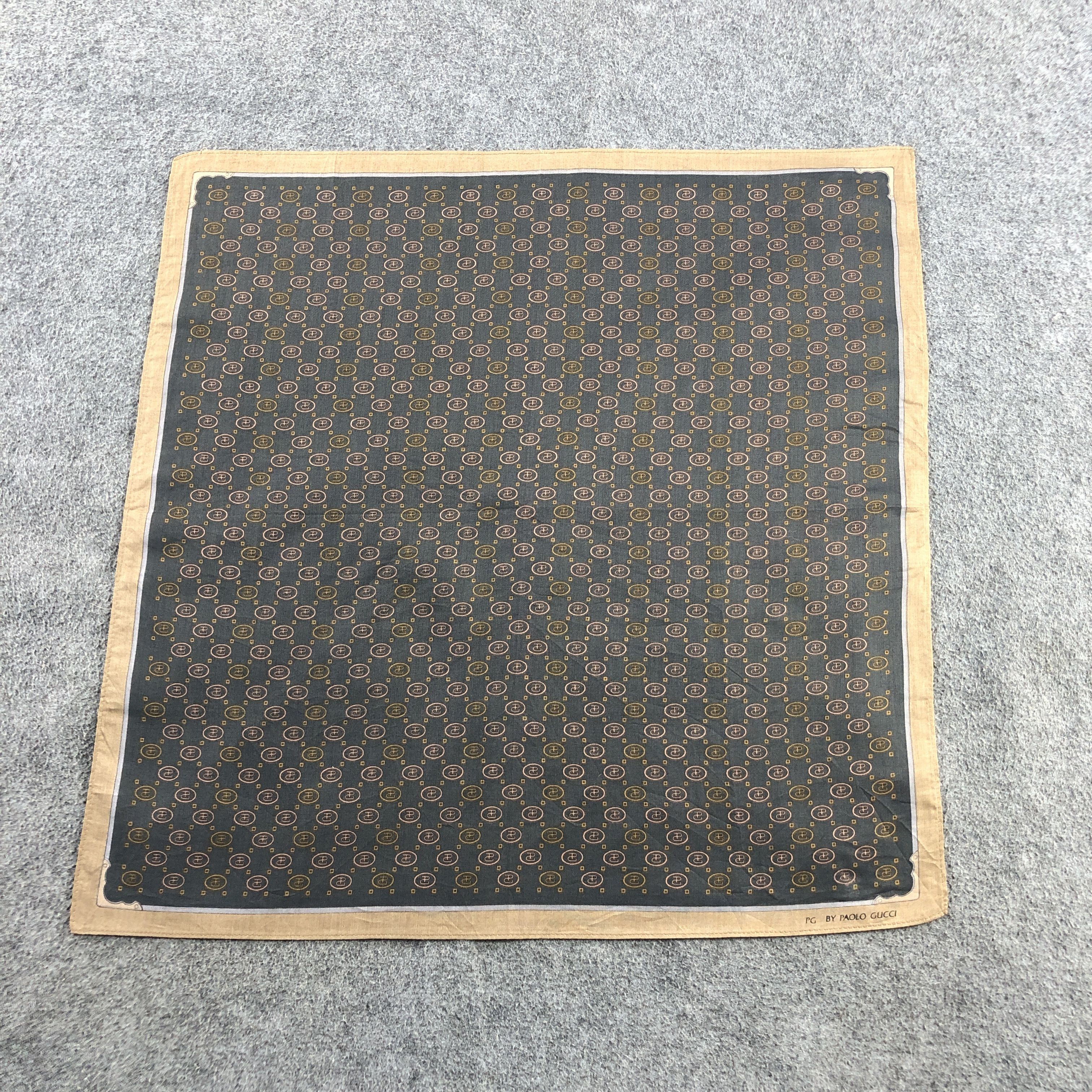 Paolo Gucci Paolo Gucci Handkerchief Neckerchief Bandana H2691 Size ONE SIZE - 2 Thumbnail
