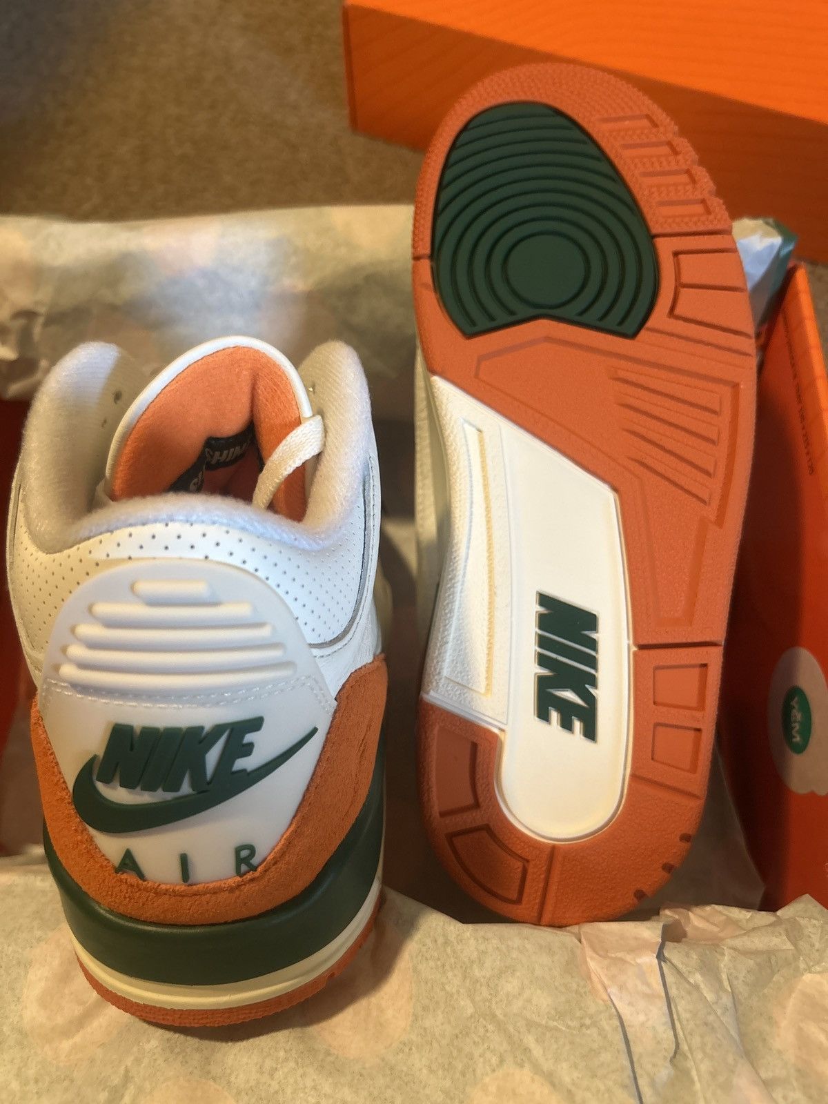 Nike Jordan 3 Solefly Size US 7 / EU 40 - 8 Thumbnail