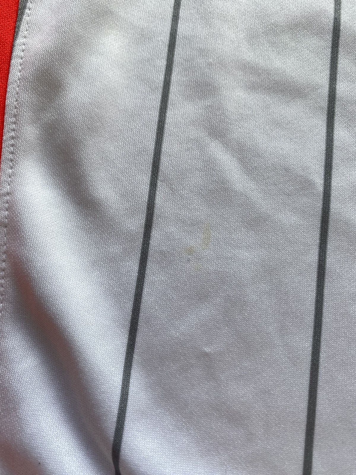 Nike × Vintage Rare Nike Liverpool FC Stadium Air Max White Soccer Jersey Size US M / EU 48-50 / 2 - 9 Thumbnail