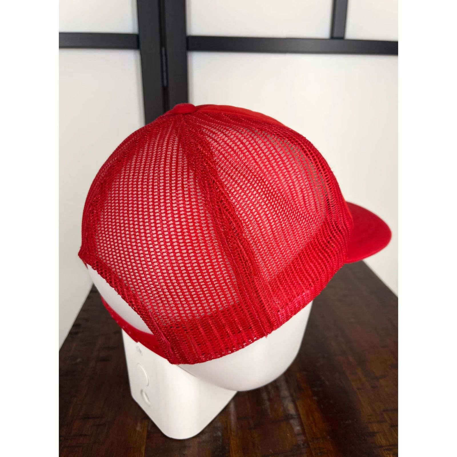 Vintage VINTAGE Hat Cap Snap Back Adult One Size Red Trucker Nike Shirt Size ONE SIZE - 7 Thumbnail