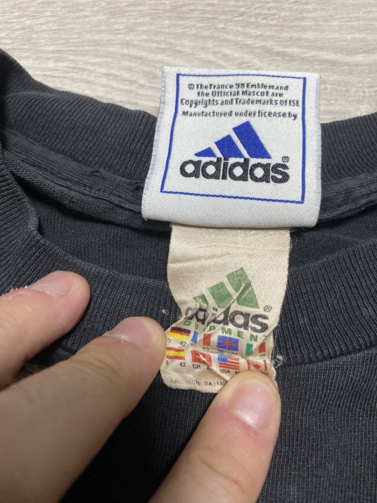 Adidas Vintage Adidas Fifa Cup Brazil Logo France 98 size XL Size US XL / EU 56 / 4 - 11 Thumbnail