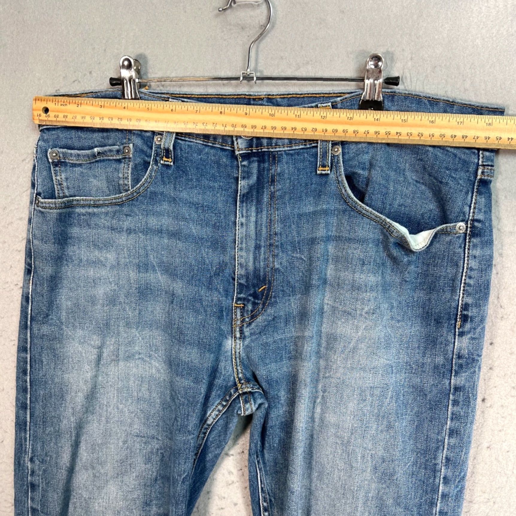 Levi's Levi's 500 Series Jeans Mens 36 X 30 Cotton Denim 5-Pocket Design Tapered Blue, Regular Rise, Zip Closure, Machine Washable, Vintage: No Size US 36 / EU 52 - 6 Thumbnail