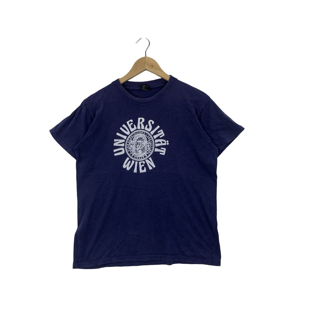 Vintage Vintage UNIVERSITAT WIEN University Of Vienna Natural Sun Size US S / EU 44-46 / 1 - 1 Thumbnail