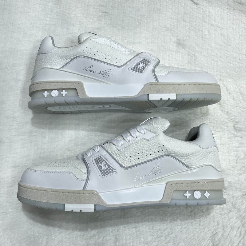Louis Vuitton Louis Vuitton Trainer Low Top Fashion Sneakers -2505 Size US 10 / EU 43 - 3 Thumbnail