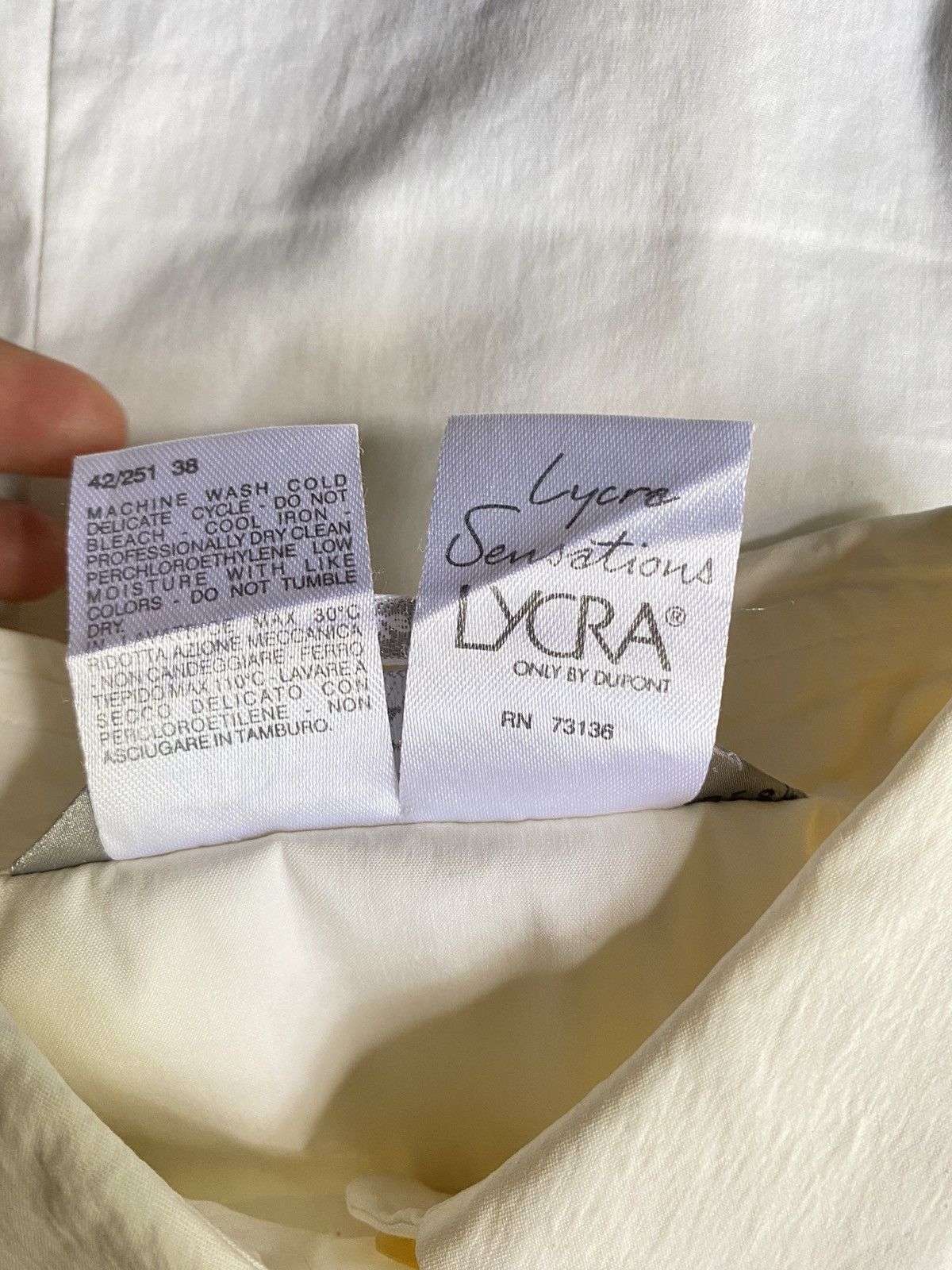 Max Mara Maxmara off white shirt Size XXS / US 00 / IT 34 - 17 Thumbnail