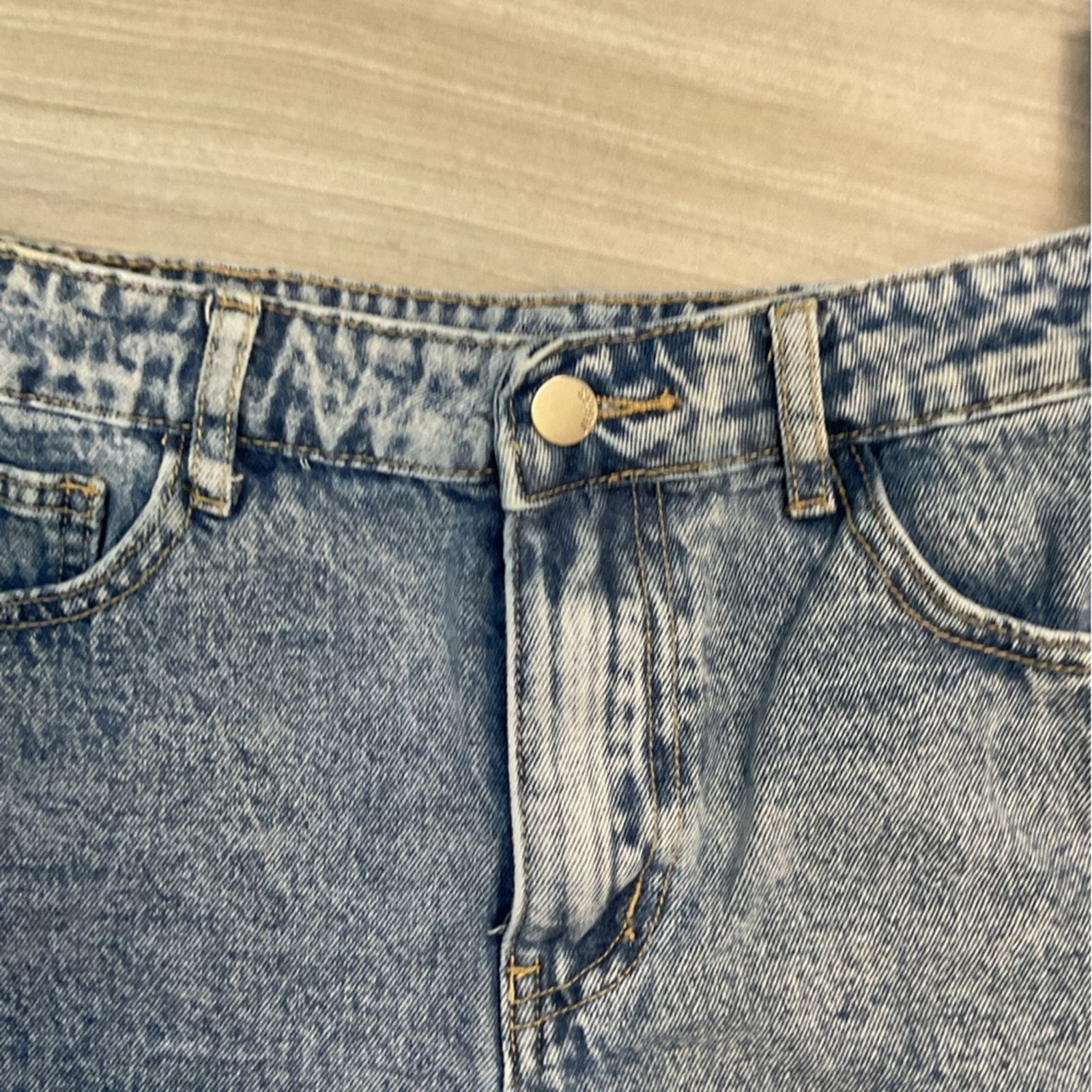 Shein Shein Mini Denim Shorts Size 27" / US 4 / IT 40 - 5 Thumbnail