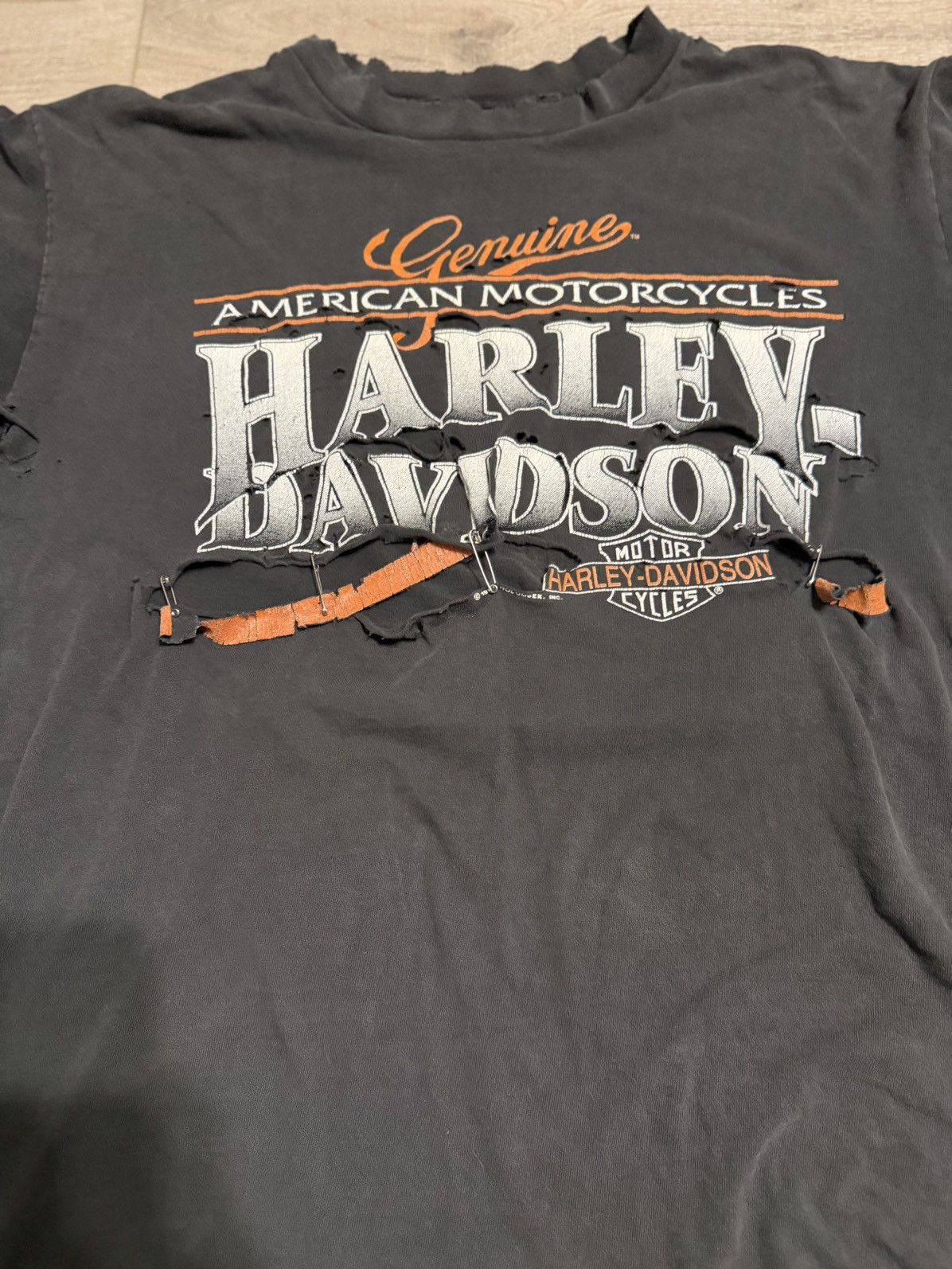 Vintage Vintage Harley Davidson Thrashed T-Shirt Size US L / EU 52-54 / 3 - 5 Thumbnail