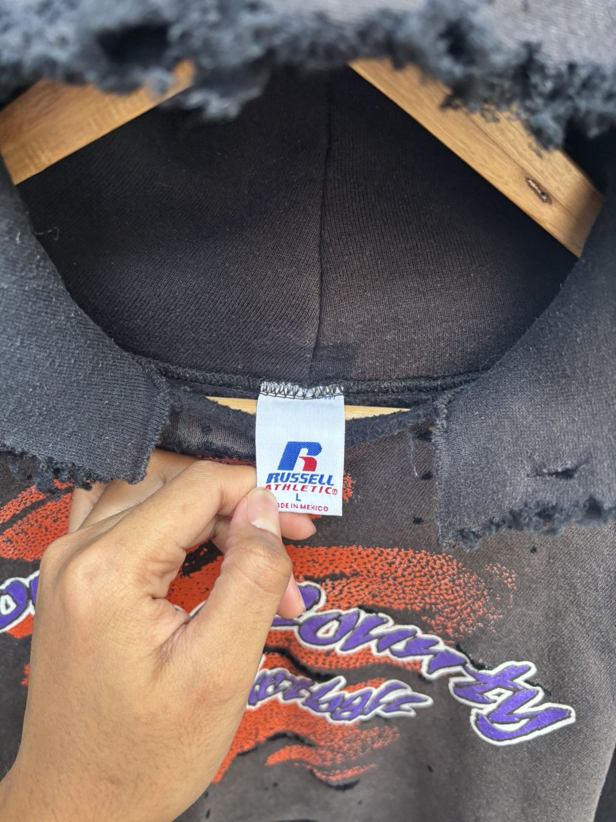 Vintage Faded Distressed Thrashed Russell Hoodie Douglas County ERD Size US L / EU 52-54 / 3 - 11 Thumbnail
