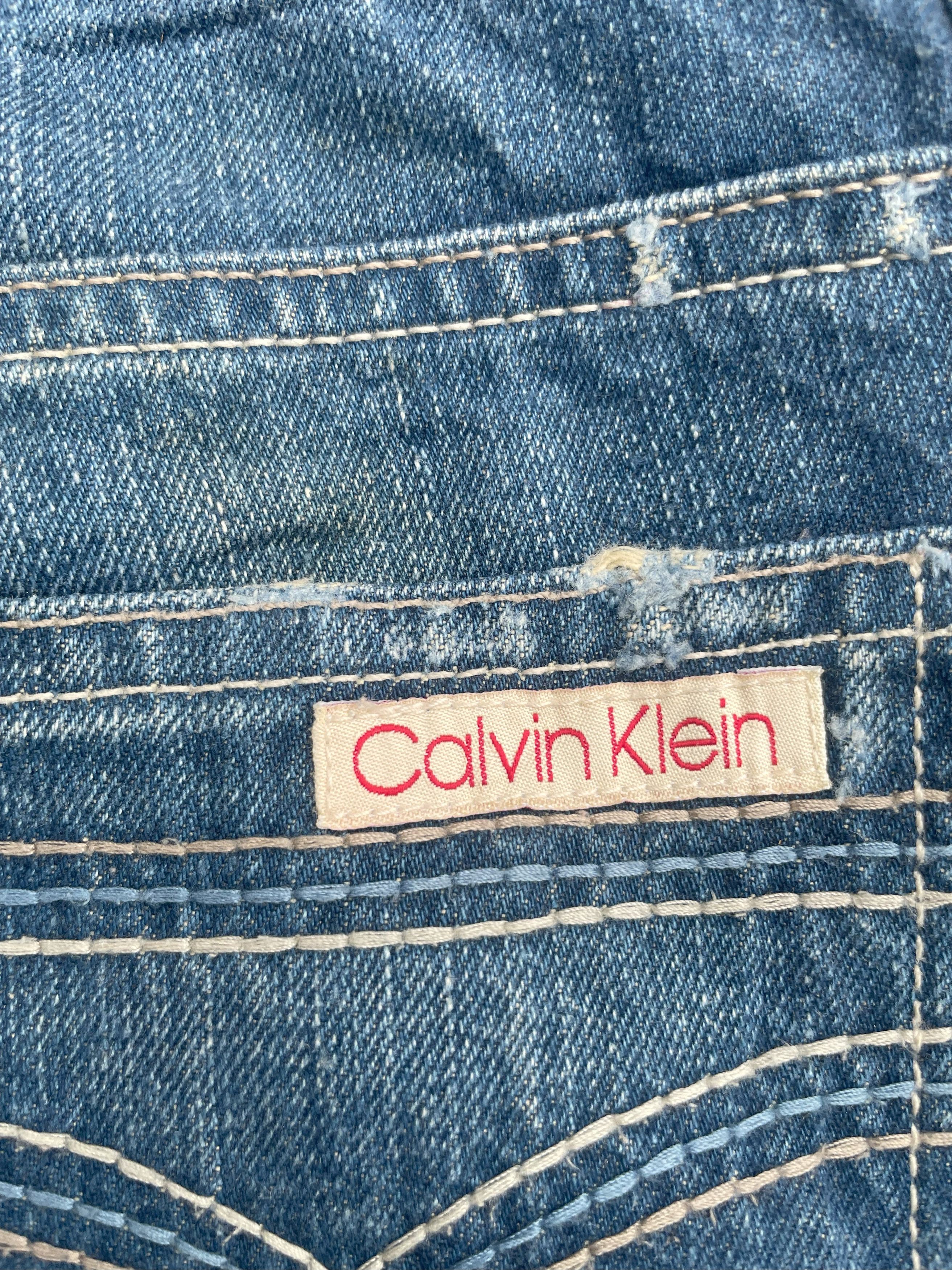 Calvin Klein Vintage Flare Calvin Klein Distresed Denim Size 28" / US 6 / IT 42 - 17 Thumbnail