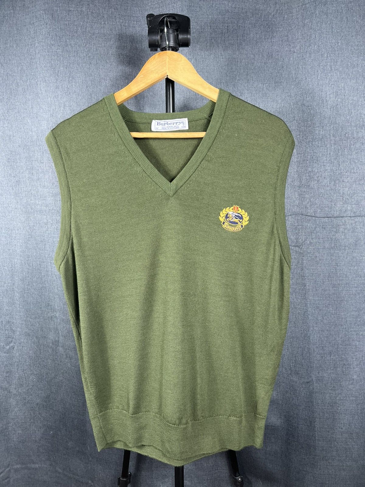 Burberry Burberry Crest Logo in Marino Wool Size 44S - 1 Thumbnail