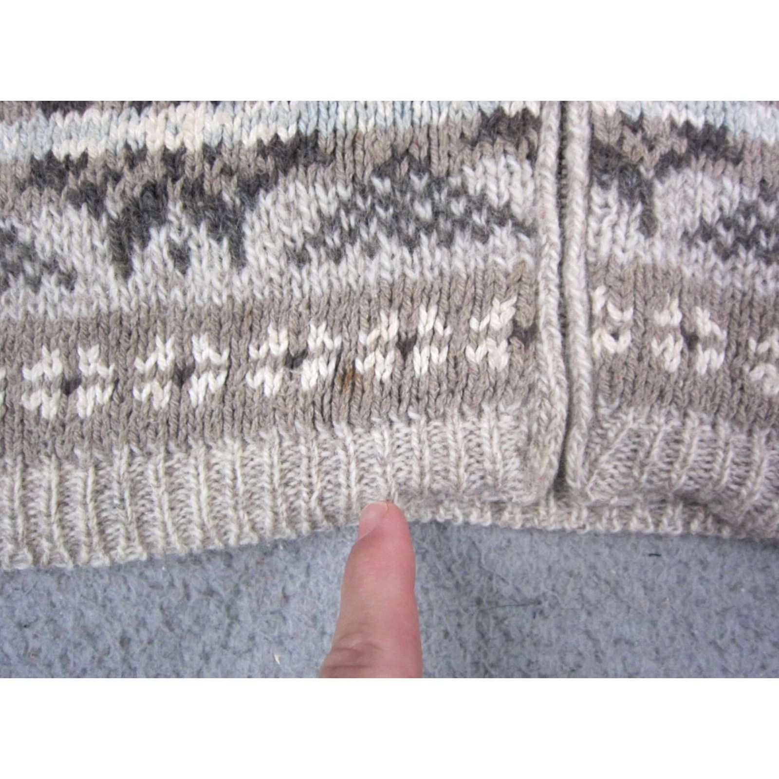 Vintage VINTAGE Woolrich Sweater Cardigan Womens M Beige Fair Isle Full Zip 90s Cozy Woolrich Womens Size M Beige Cardigan Sweater Ladies Mens? Size M / US 6-8 / IT 42-44 - 7 Thumbnail