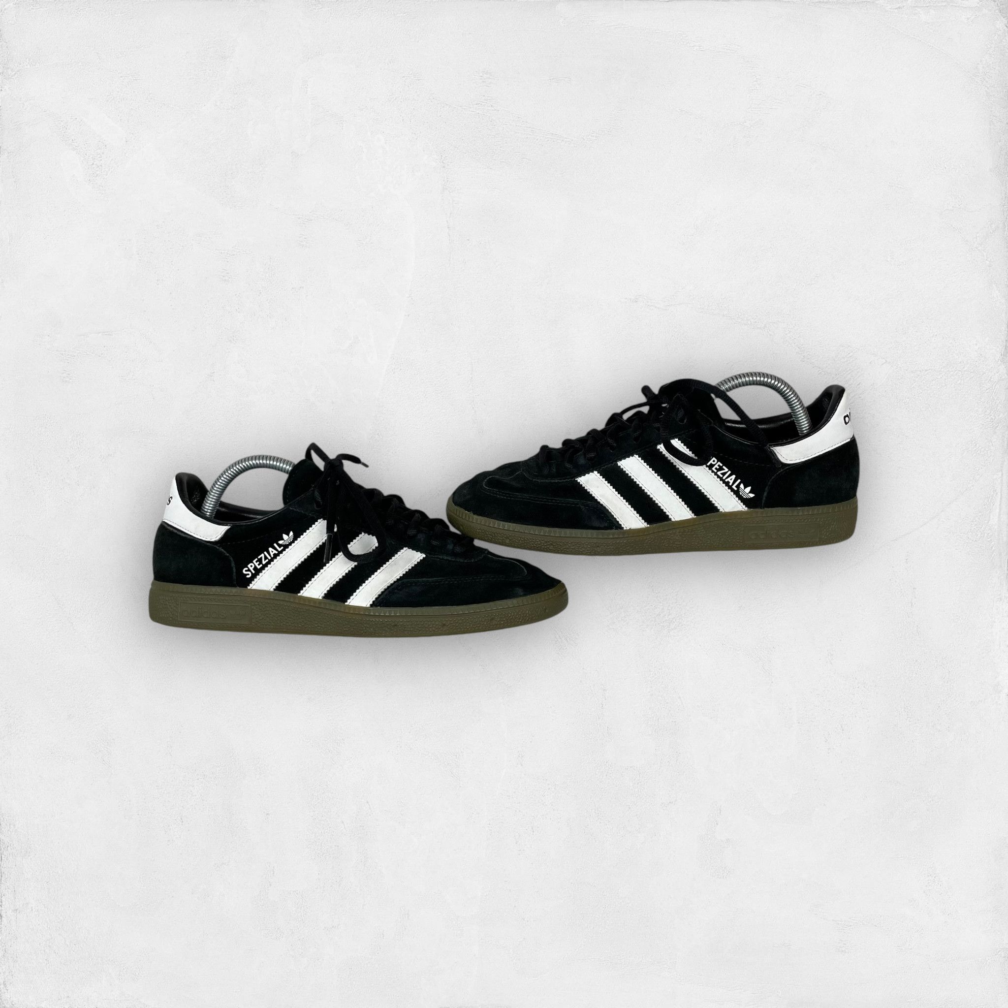 Adidas us 8.5 to eu black outlet