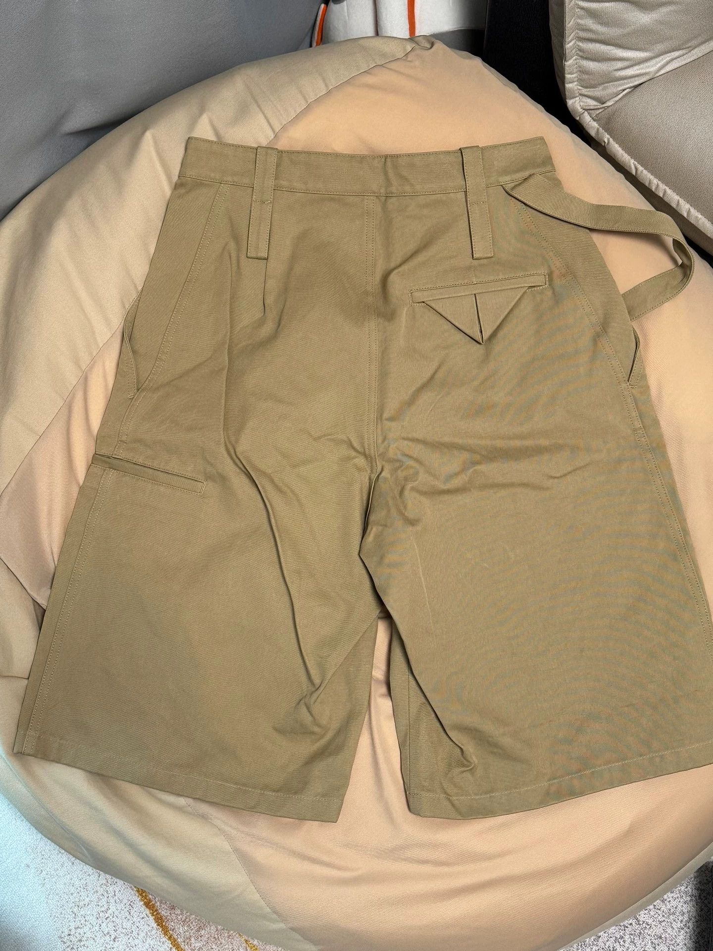 Bottega Veneta Bottega Veneta Men's Twill Utility Short Brown IT46 Belted Size US 30 / EU 46 - 2 Thumbnail