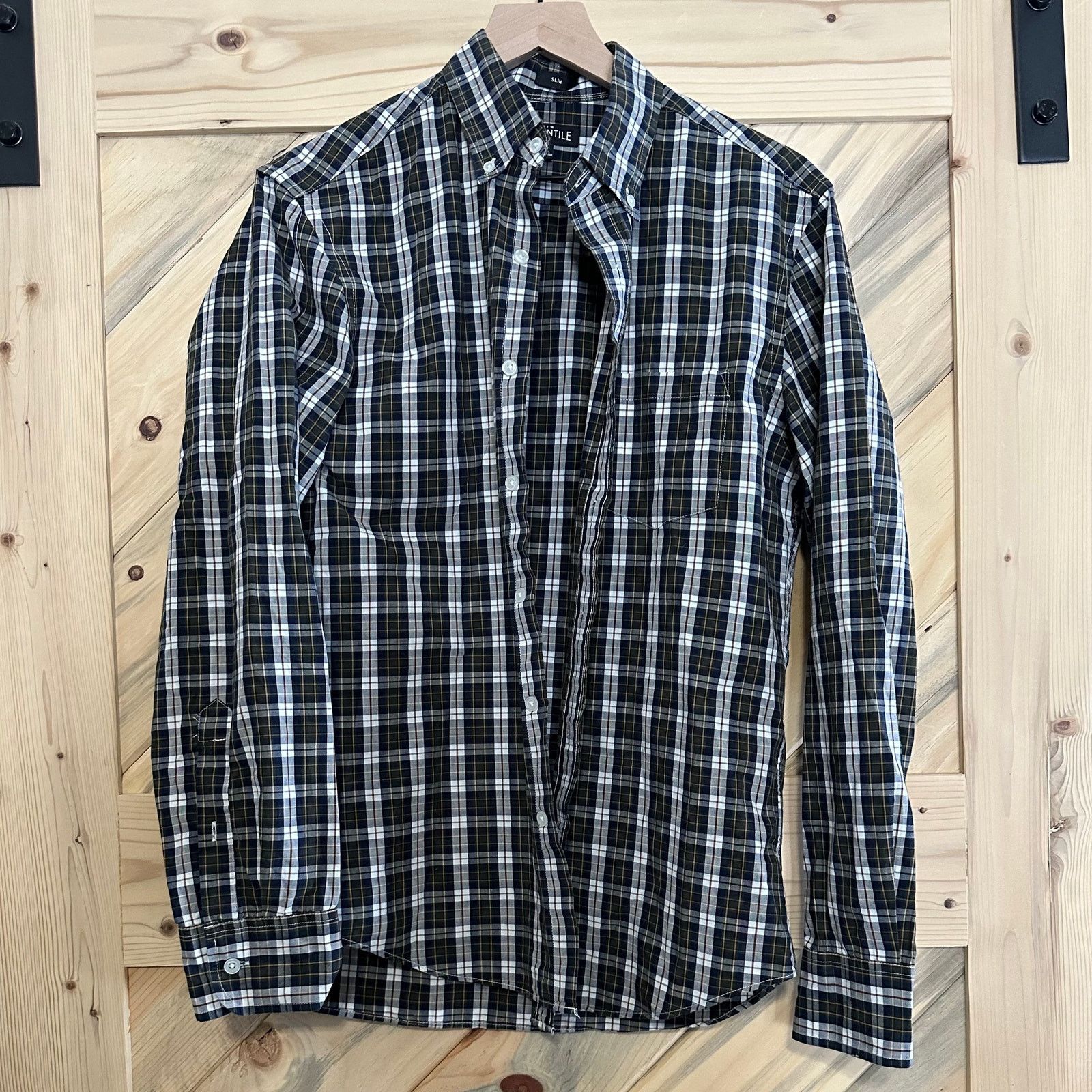 J.Crew Men's Slim Flex plaid cotton button down shirt from J. Crew Size US M / EU 48-50 / 2 - 1 Thumbnail