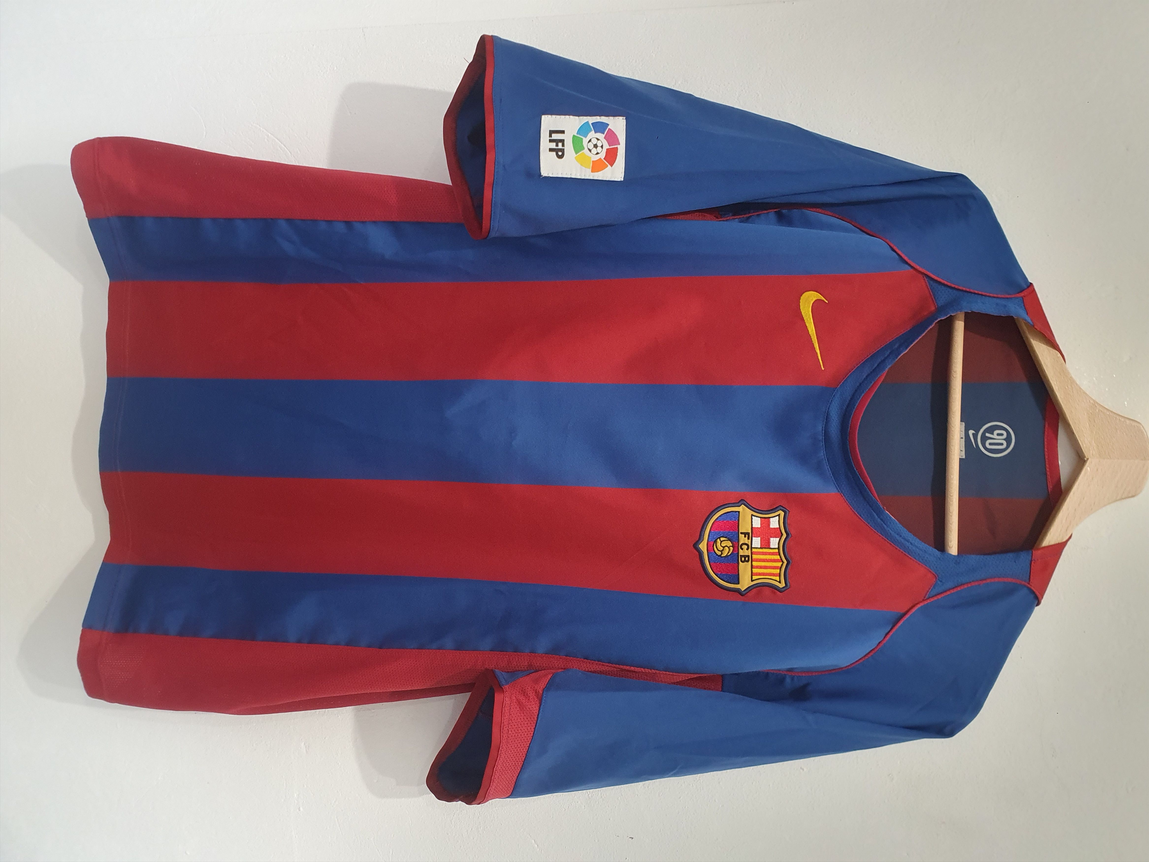 image of F C Barcelona x Jersey Nike Fc Barcelona 2004 2006 Size 2Xl Jersey Shirt, Men's