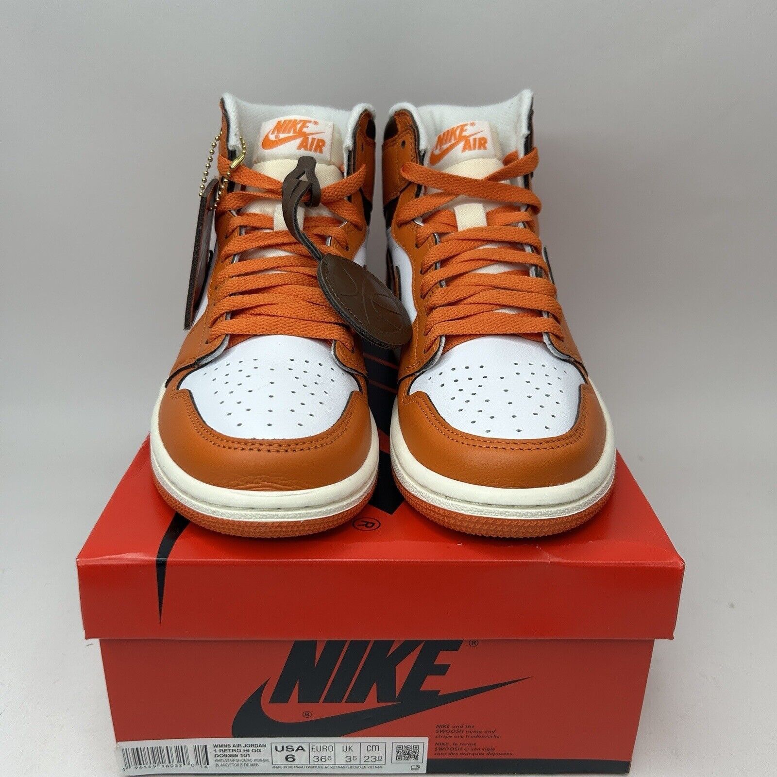 Nike Nike Shoes Air Jordan 1 Retro High OG WMNS “Starfish” 2023 Size US 6 / IT 36 - 2 Thumbnail