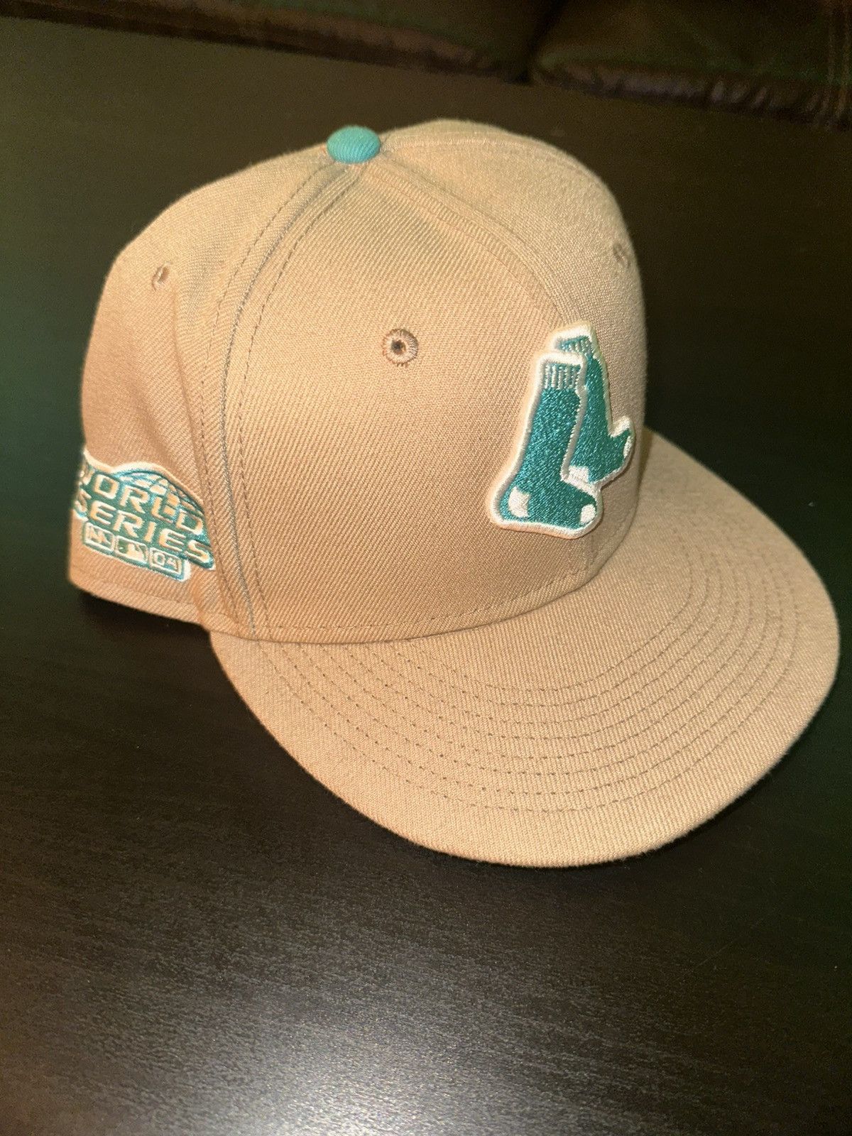 New Era BRAND NEW 7 1/4 RED SOX HAT Size ONE SIZE - 2 Thumbnail