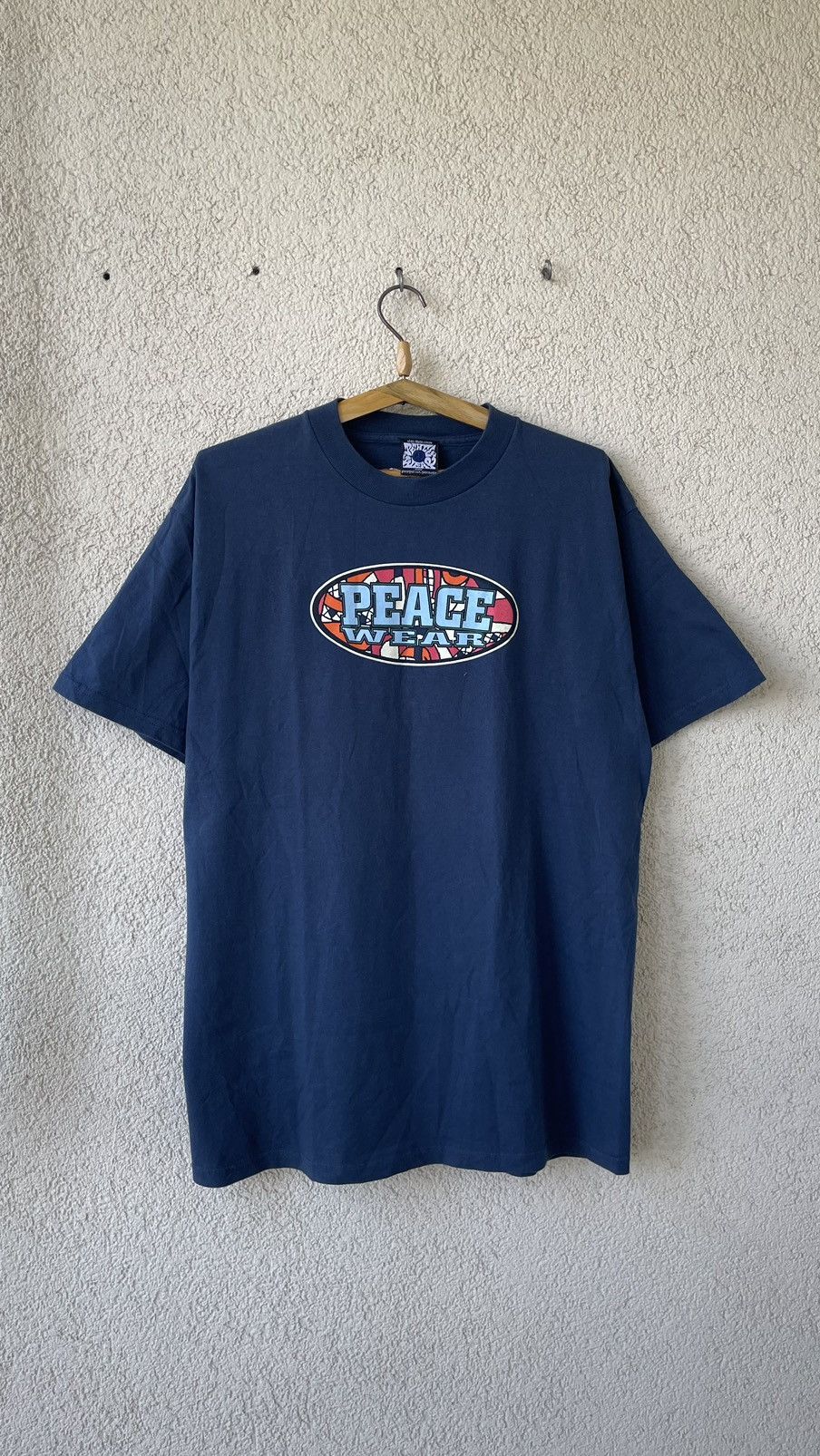 Vintage Vintage 90s the art of peace graphic t shirt rare large Size US XL / EU 56 / 4 - 1 Thumbnail