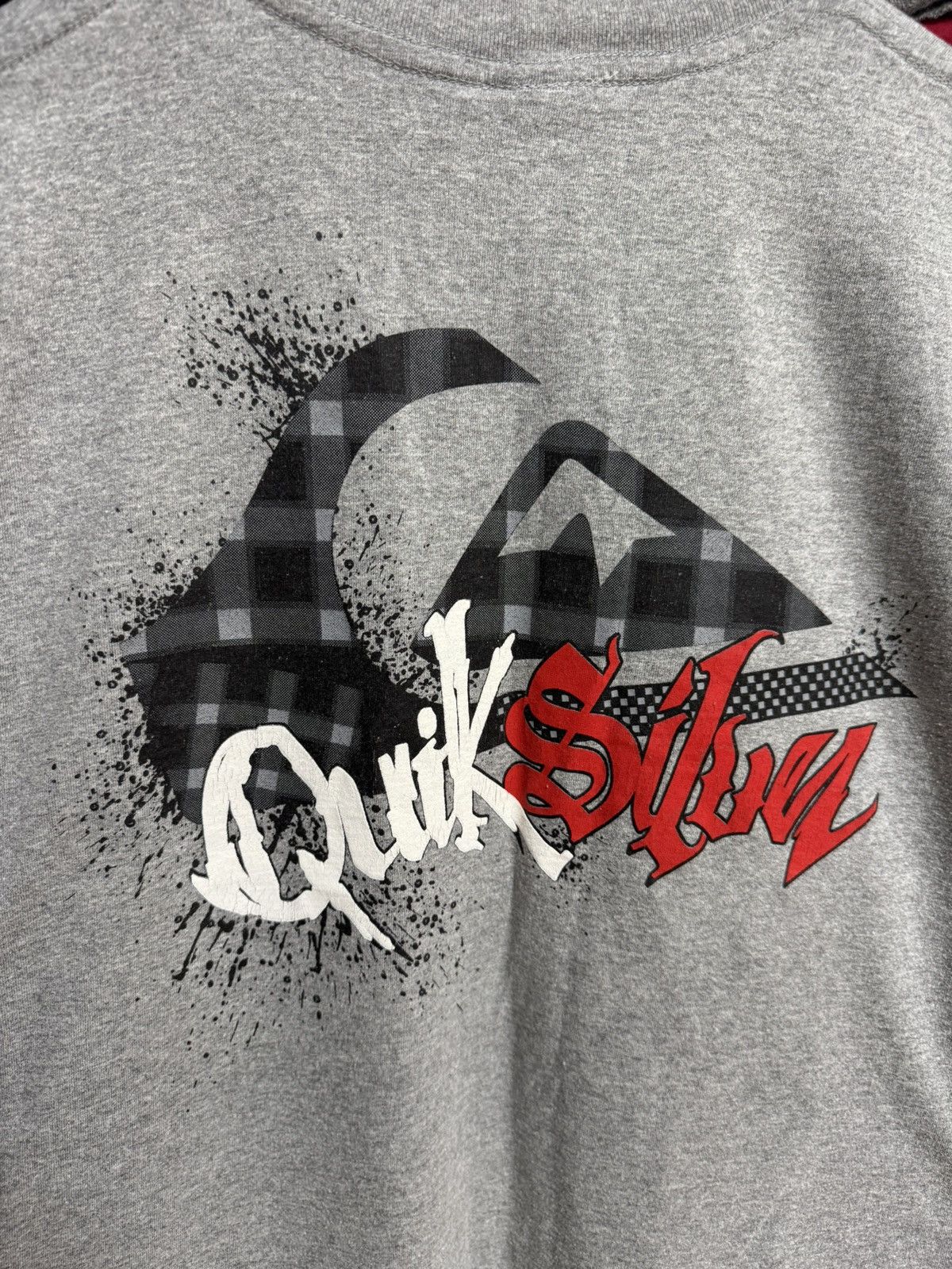 Quiksilver Vintage Quiksilver Tee Big Logo Surf Style Oversized T Shirt Size US XL / EU 56 / 4 - 4 Thumbnail