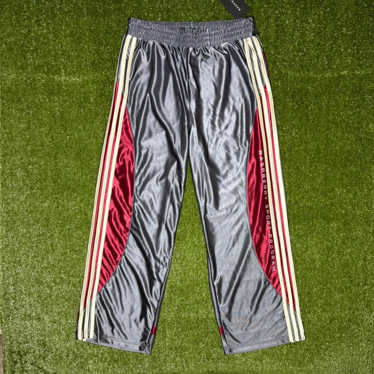 The GV Gallery GV Gallery Tracy McGrady Sweatpants Size US 28 / EU 44 - 1 Thumbnail