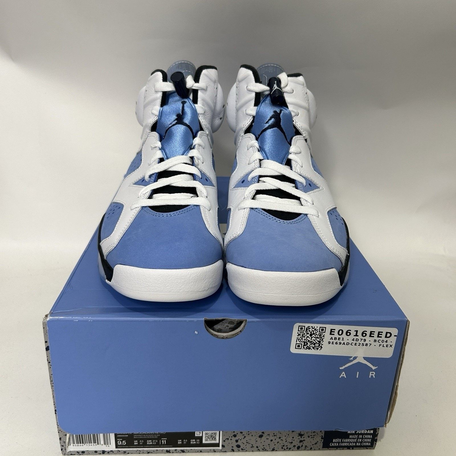 Jordan Brand Nike Air Jordan 6 Retro “UNC/University Blue White Black” Size US 9.5 / EU 42-43 - 2 Thumbnail