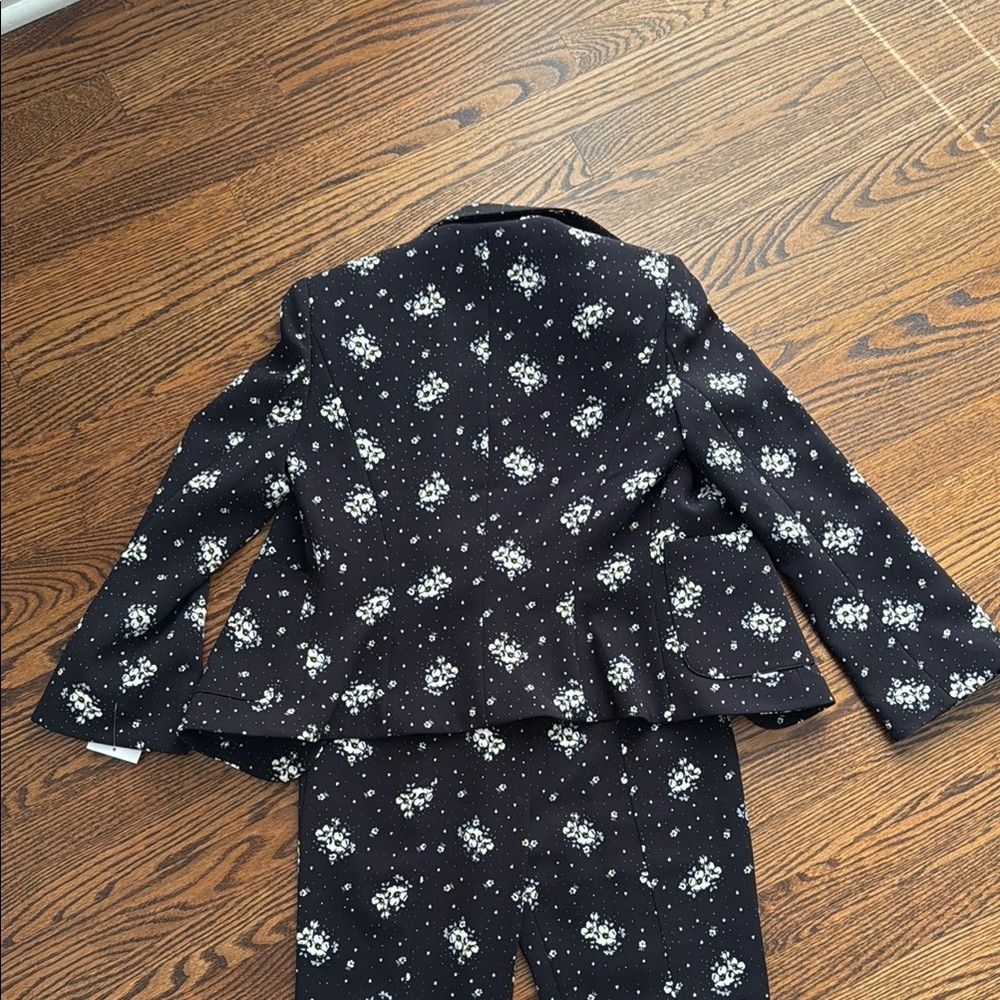 Cinq a Sept Cinq a Sept Women’s Floral Suit Jacket 4 and Pant 0 Coordin Size S / US 4 / IT 40 - 4 Thumbnail