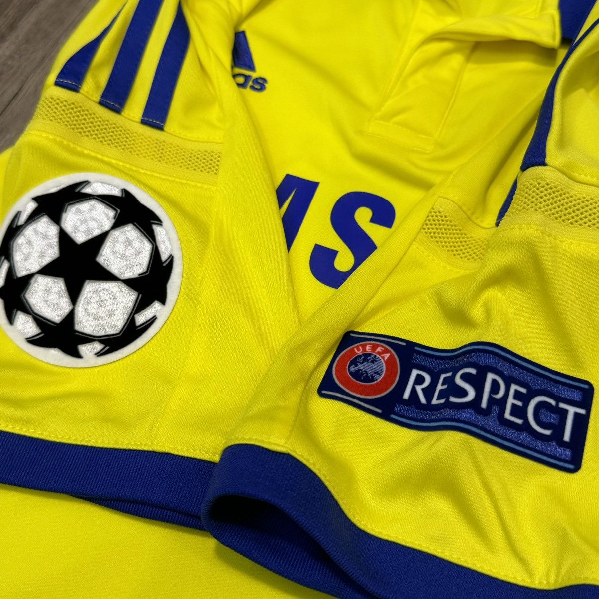 Adidas Chelsea 14/15 away shirt #26 Terry Size US S / EU 44-46 / 1 - 7 Thumbnail