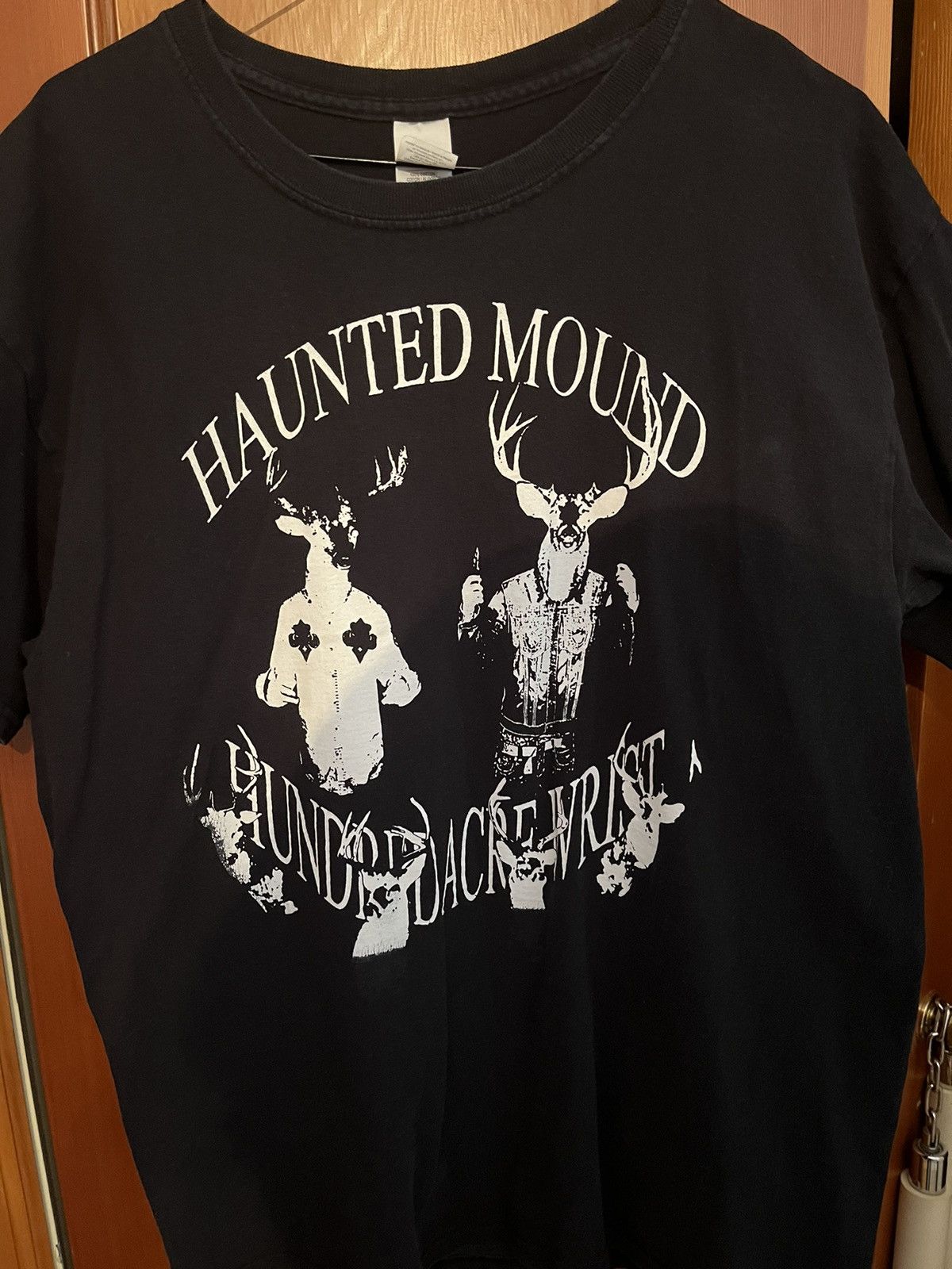 image of Haunted Mound Hundred Acre Wrist Shirt in Black, Men's (Size Large)