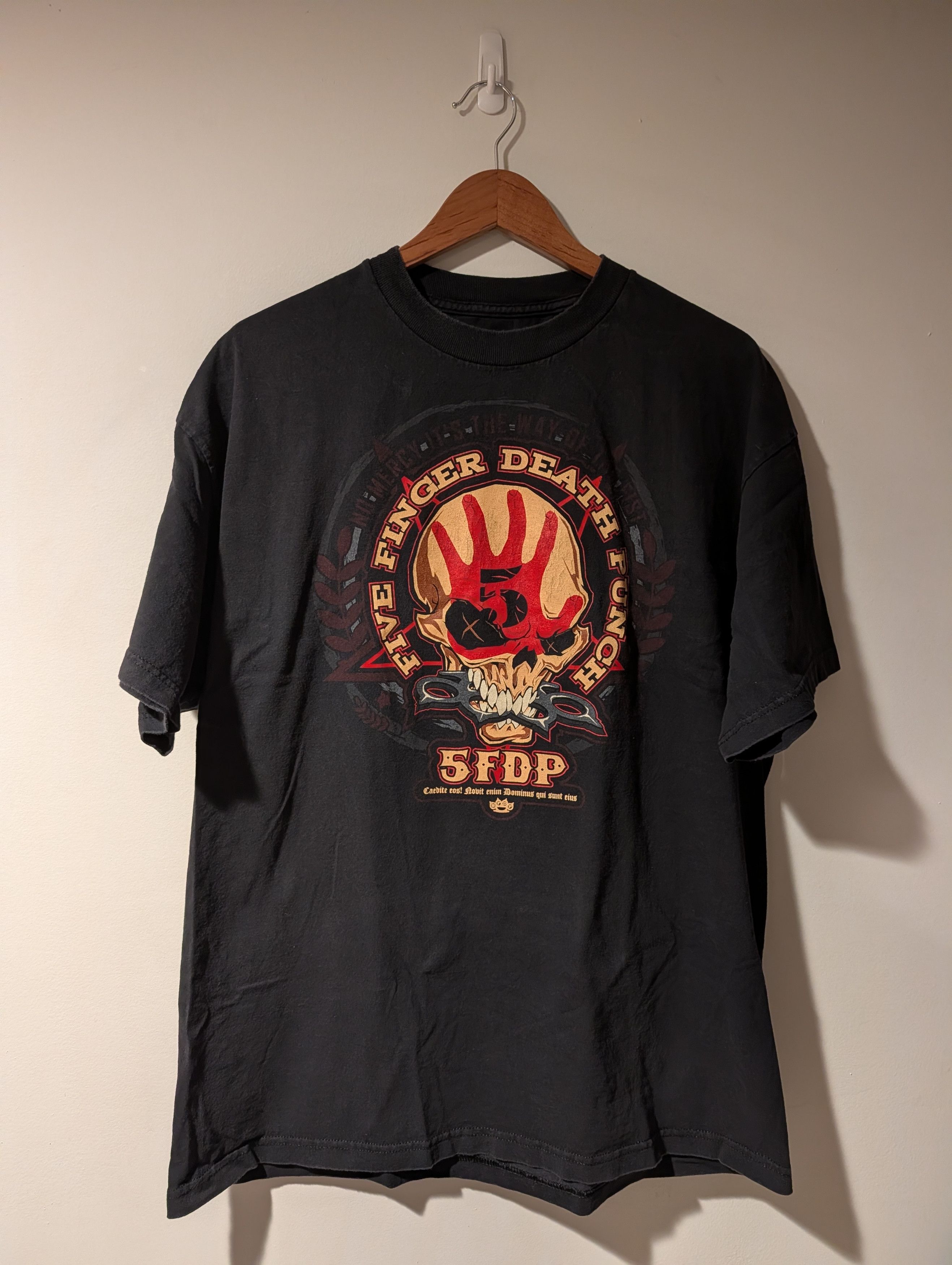 Band Tees Five Finger Death Punch Way of the Fist Band T-Shirt Double Size US XL / EU 56 / 4 - 1 Thumbnail