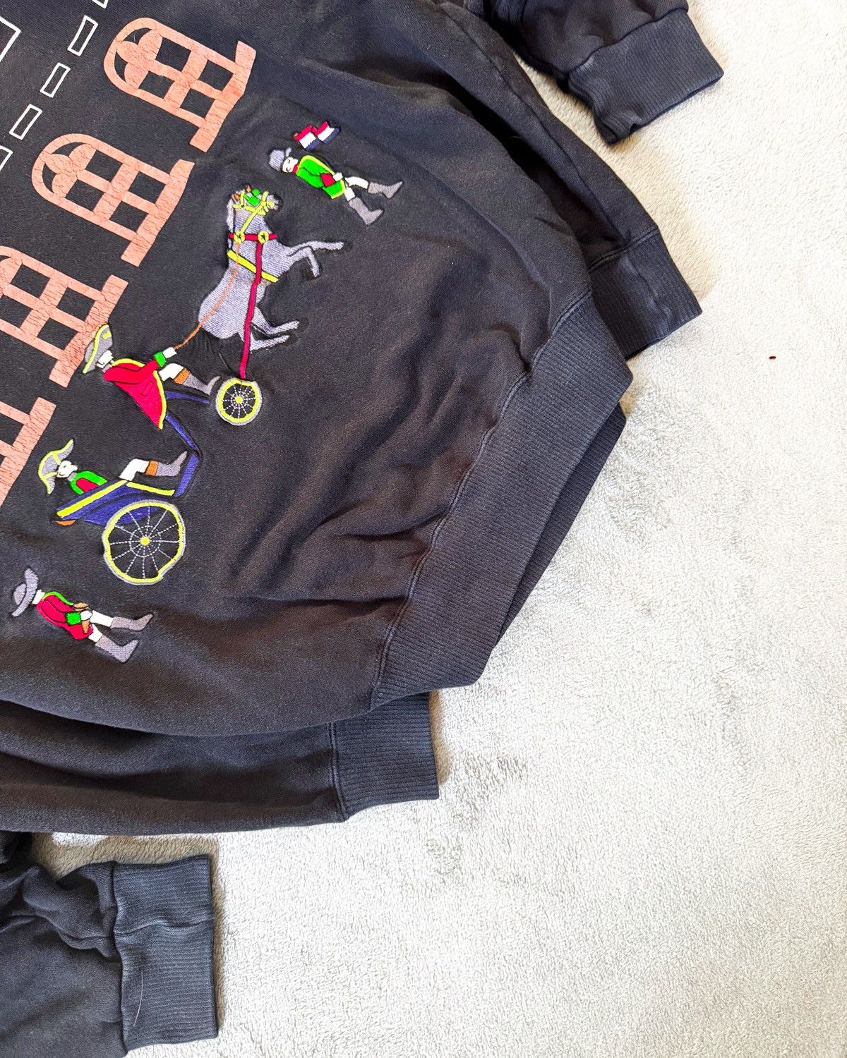 Other Vintage Art Huisten Bosch Crewneck Size US XXL / EU 58 / 5 - 6 Thumbnail