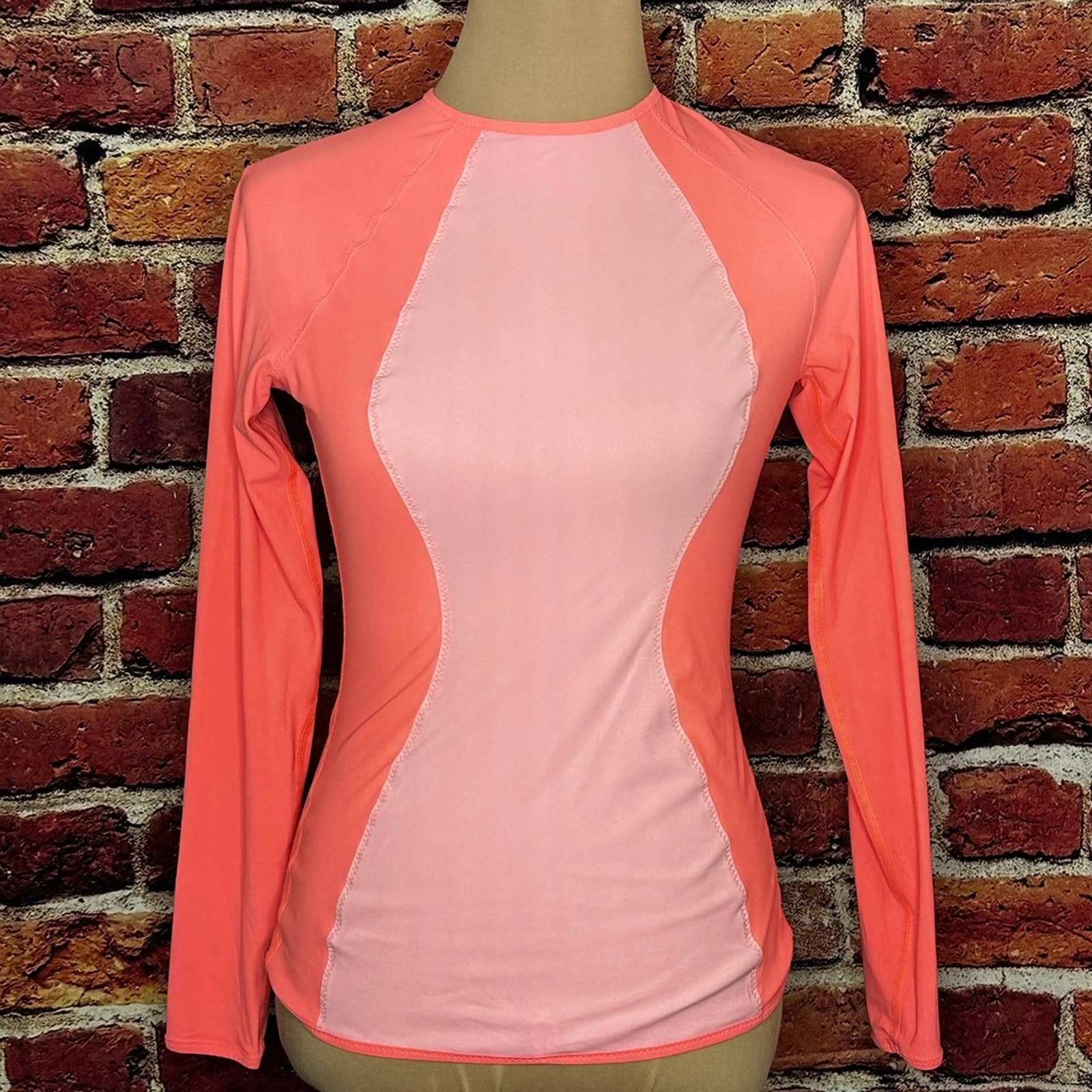 Lululemon LULULEMON Board Balance Rash Guard Coral Pink Size M / US 6-8 / IT 42-44 - 4 Thumbnail