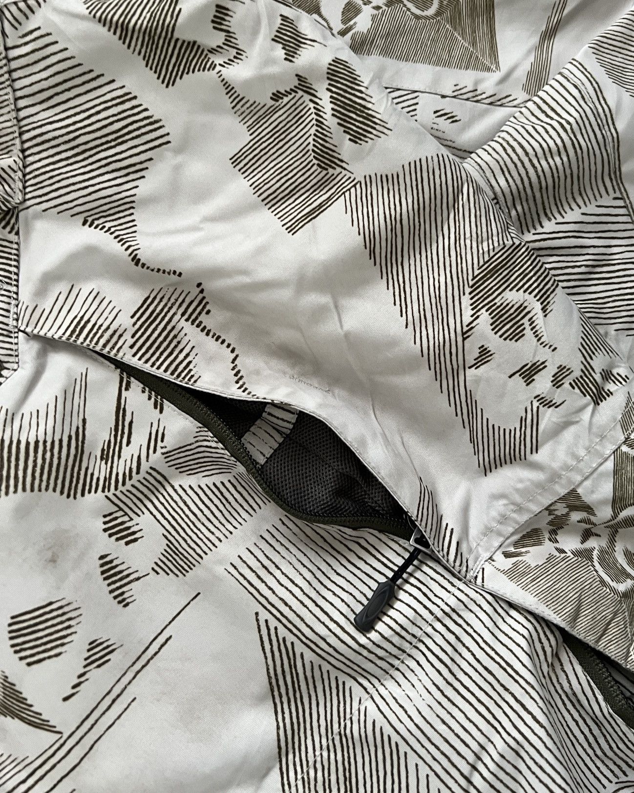Oakley Oakley FW2008 Flasher Pocket Waterproof Vent Jacket Size US M / EU 48-50 / 2 - 4 Thumbnail