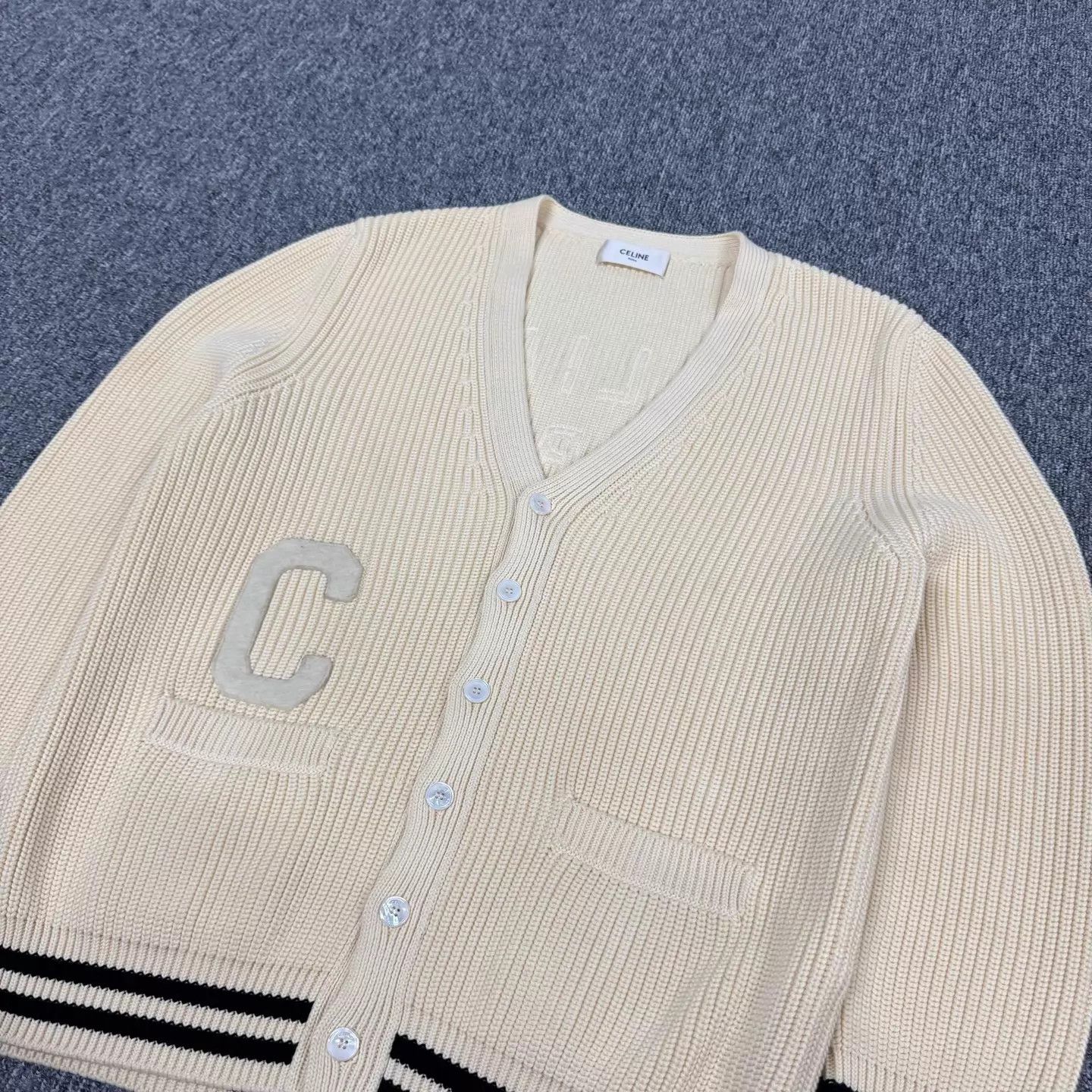 Celine Celine Off-White Color-Blocked Logo Knit Cardigan M 99N Size US M / EU 48-50 / 2 - 4 Thumbnail