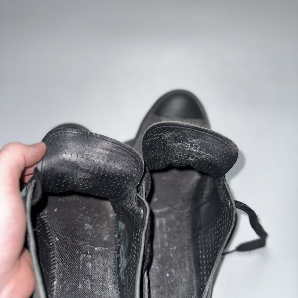 Prada PRADA Dark Grey Saffiano Sneakers 8.5 Size US 7.5 / EU 40-41 - 23 Thumbnail