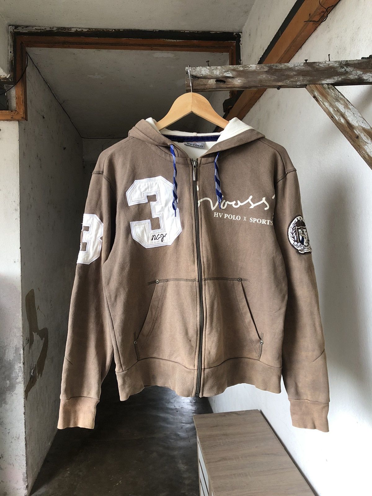 Beverly Hills Polo Club Vintage Hv Polo Sport Distressed Hoodie Size US S / EU 44-46 / 1 - 2 Thumbnail