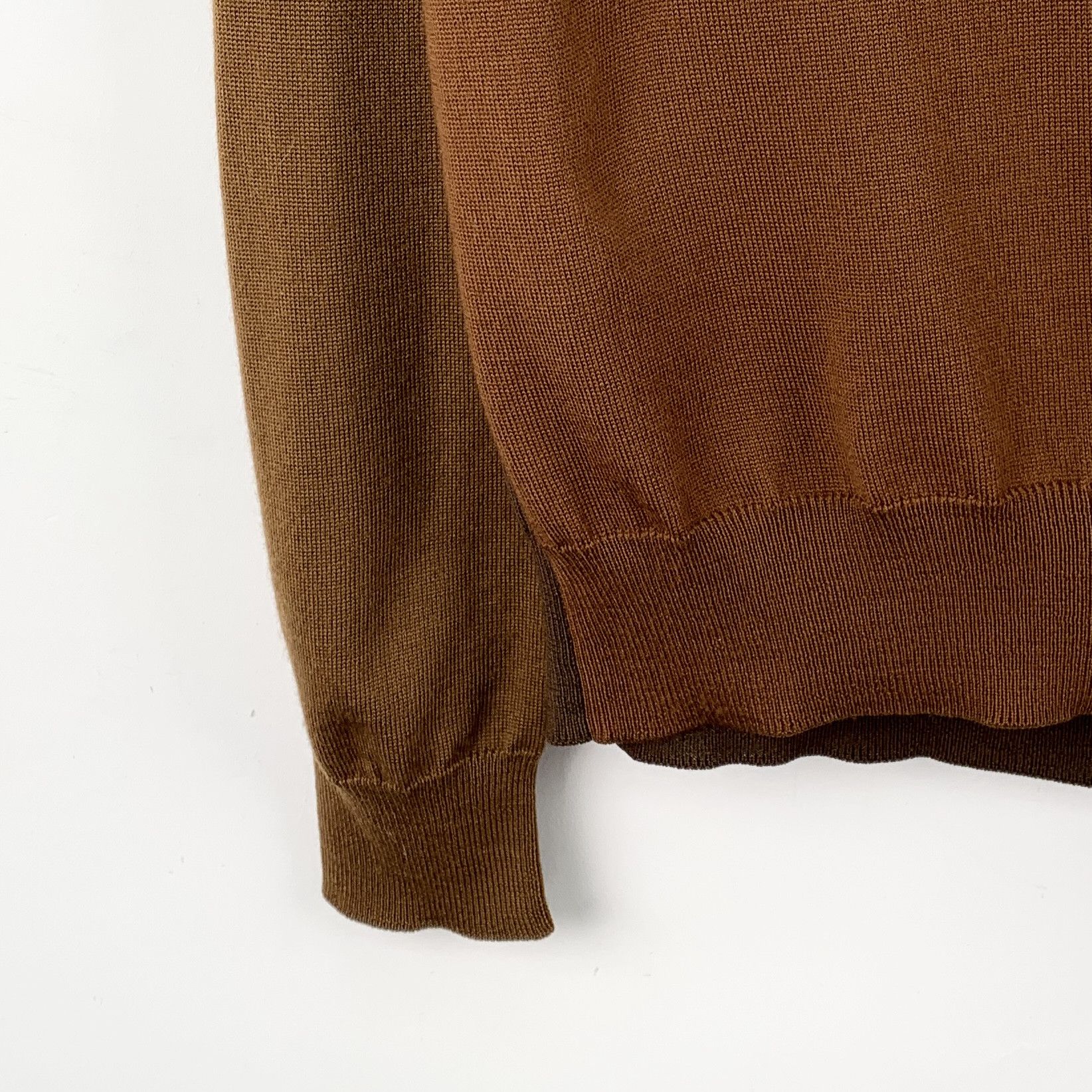 Maison Margiela Maison Margiela V-Neck Wool Sweater Brown (S) Size US S / EU 44-46 / 1 - 4 Thumbnail