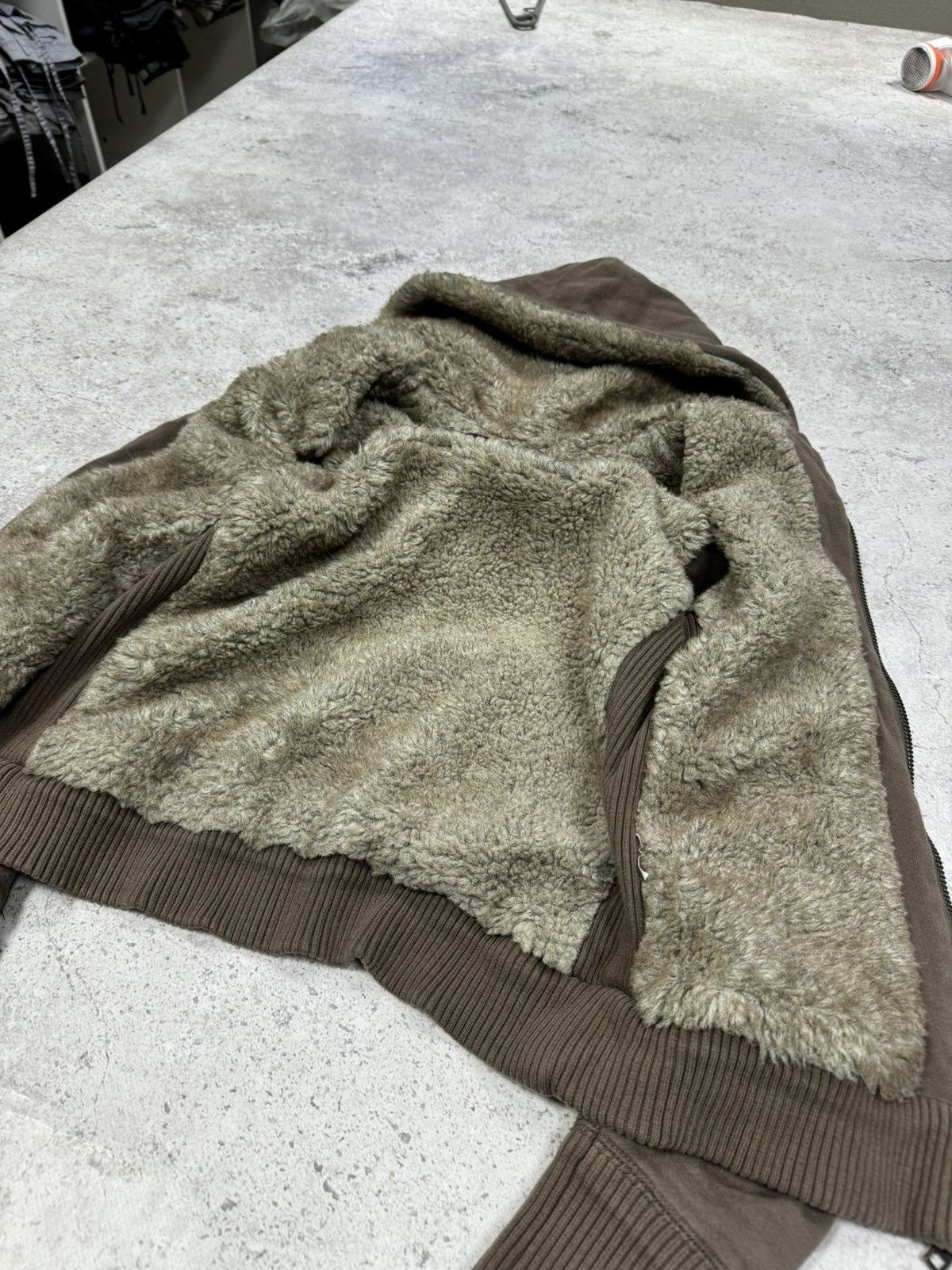If Six Was Nine × Japanese Brand × Le Grande Bleu (L.G.B.) Vintage Japanese Full Fur LGB Style Hoodie Size US M / EU 48-50 / 2 - 2 Thumbnail