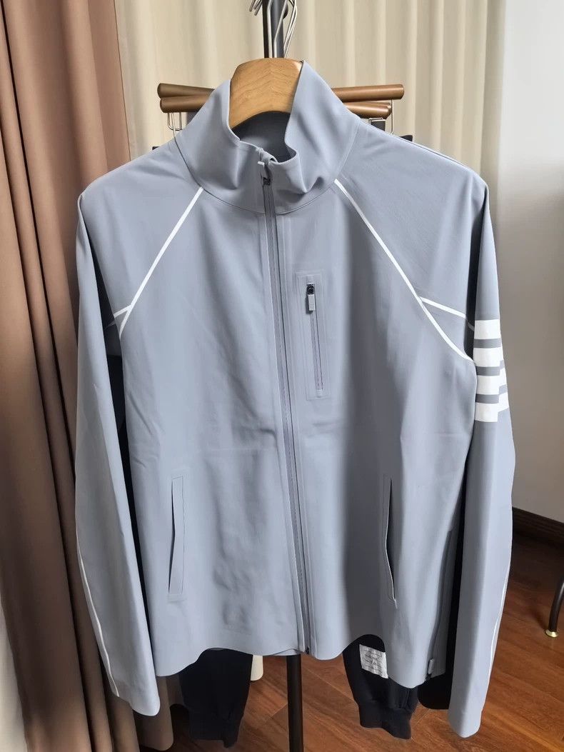 Thom Browne Thom Browne size:S loose coat Size US S / EU 44-46 / 1 - 1 Thumbnail