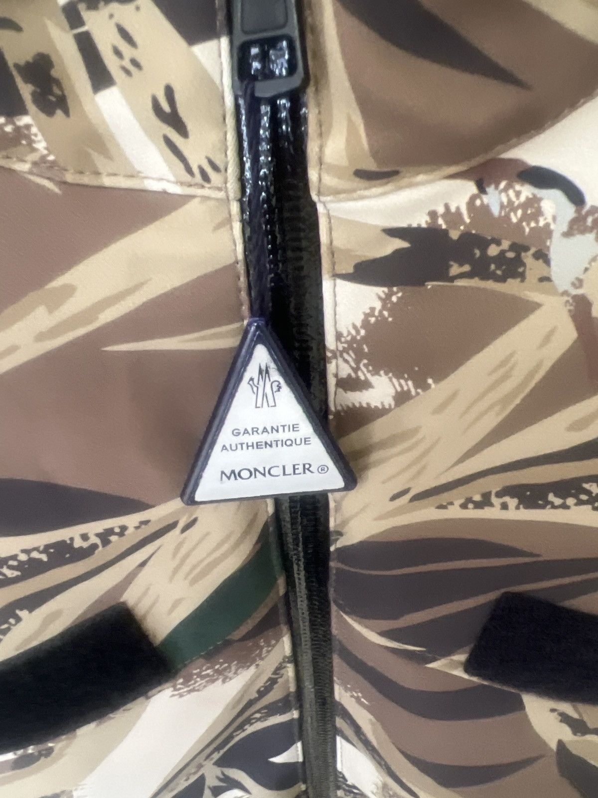 Moncler Moncler Herault Camo Jacket Size US M / EU 48-50 / 2 - 2 Thumbnail