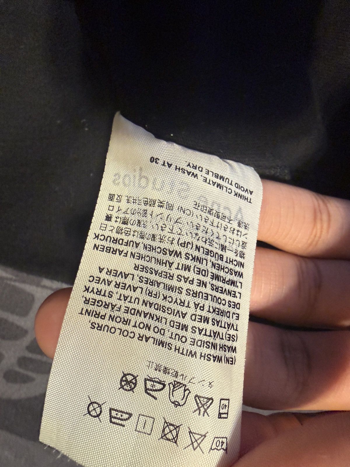 Acne Studios acne studios fairview face shirt Size US L / EU 52-54 / 3 - 4 Thumbnail