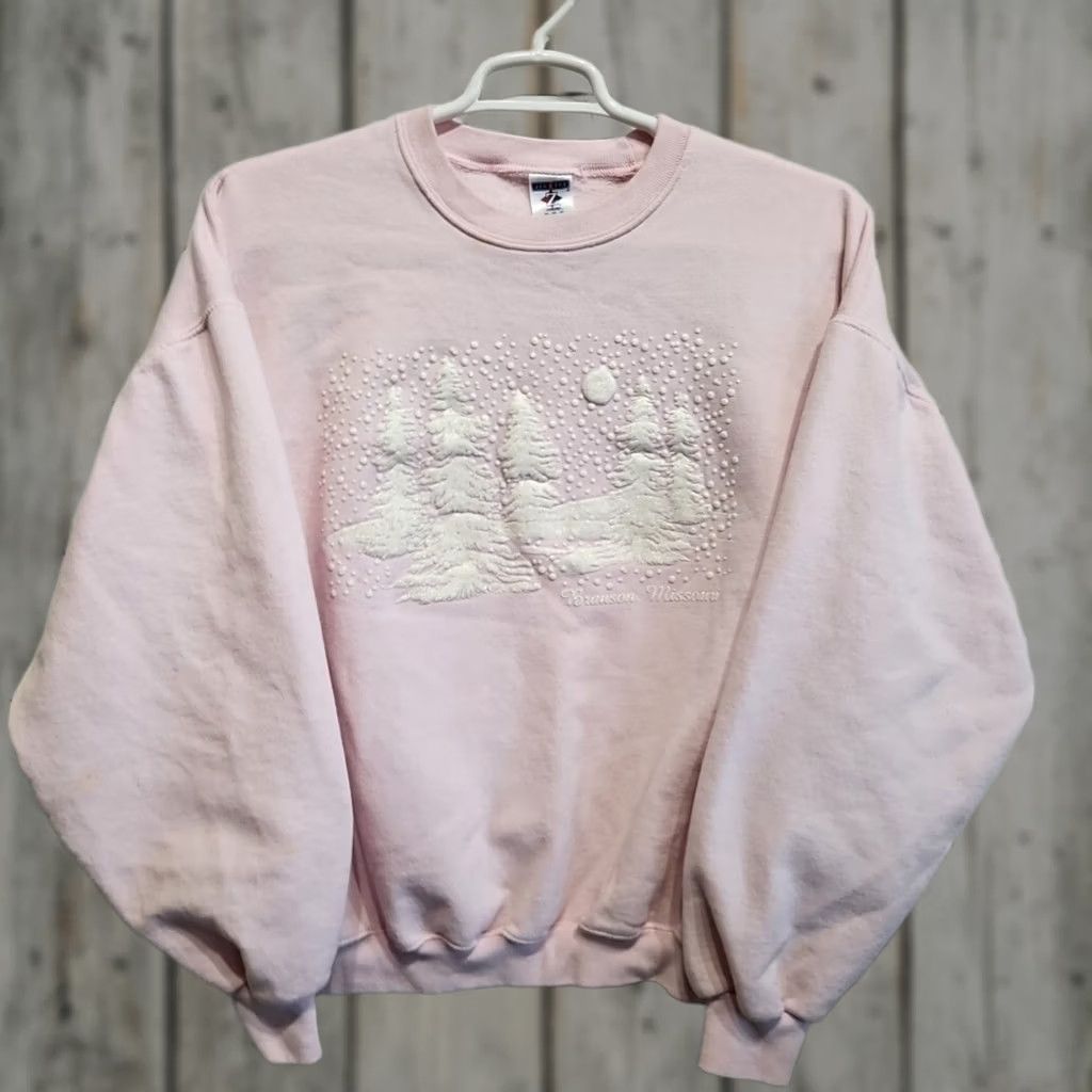 Jerzees VINTAGE Jerzees Puff Paint Pastel Pink Crewneck Sweatshirt Mens XL 80s Branson MO Barbie Christmas Winter Size US XL / EU 56 / 4 - 1 Thumbnail