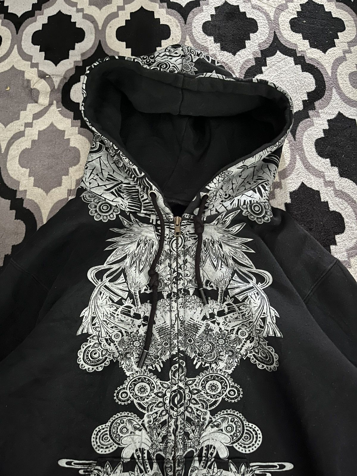 Vintage unknwn rhinestone art tattoo hoodie