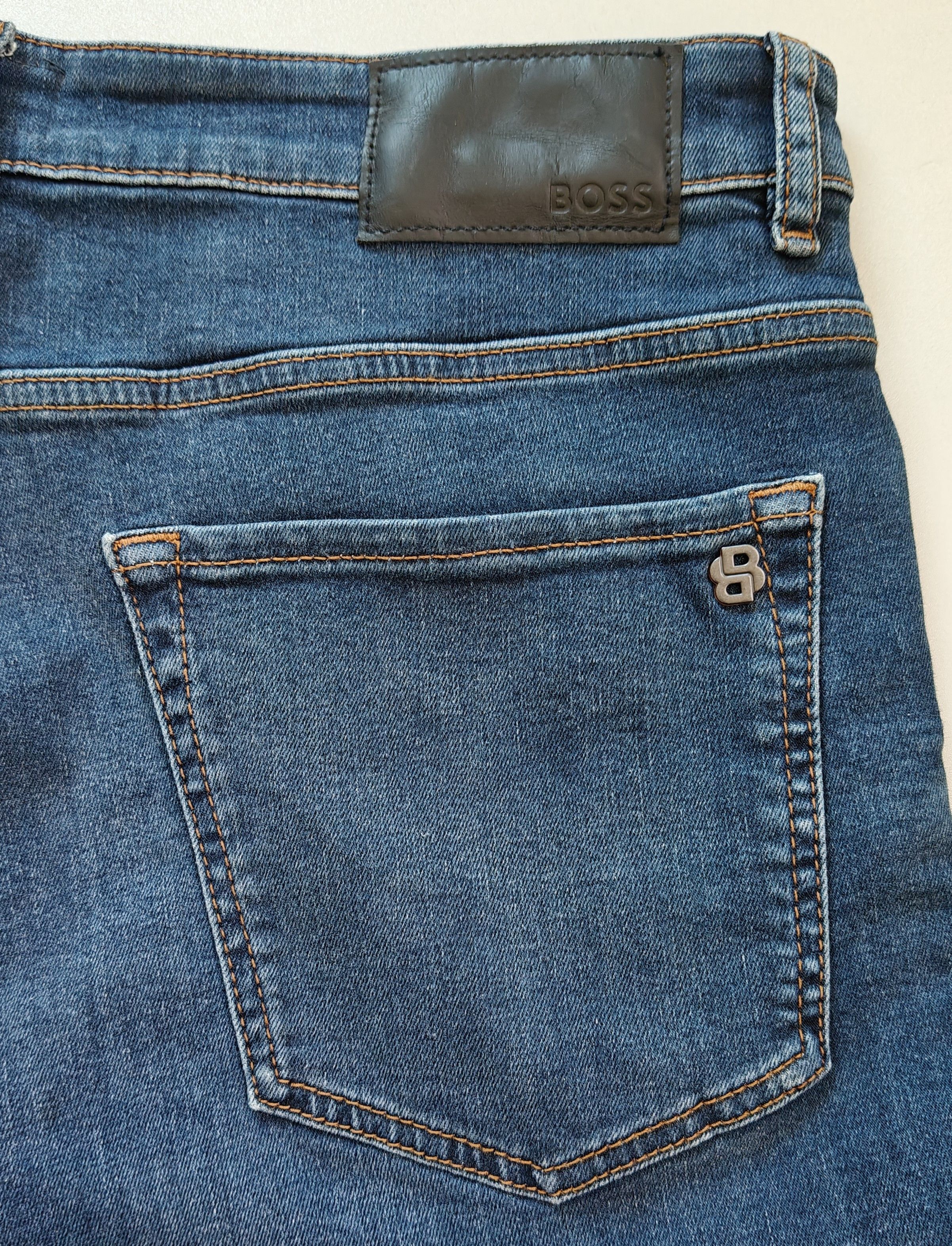 Hugo Boss HUGO BOSS RE.MAINE Regular fit Jeans Free Shipping T/6127 Size US 35 - 6 Thumbnail