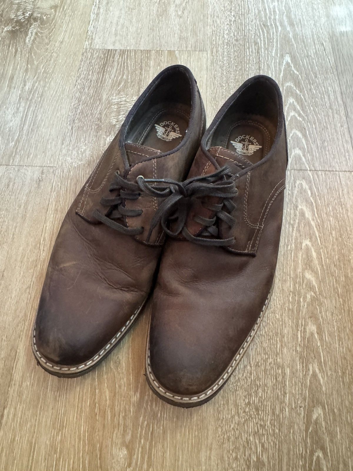 Dockers Dockers Stained Leather Derby Dress Shoe 10.5 Men's Size US 10.5 / EU 43-44 - 1 Thumbnail