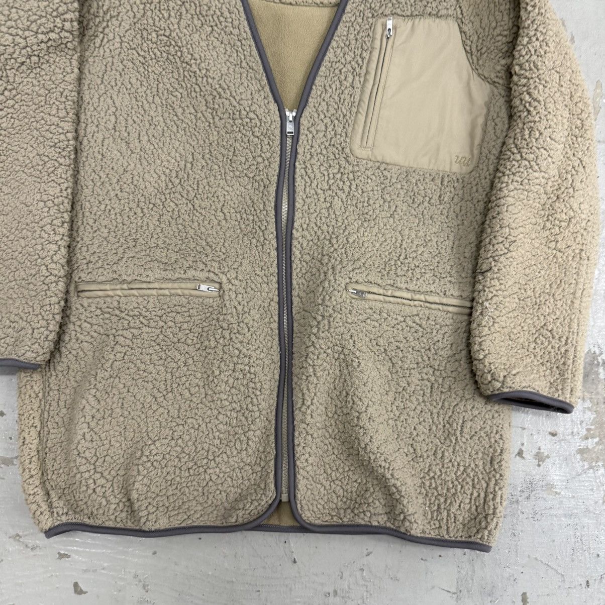 Japanese Brand × Undercover Undercover Uniqlo Sherpa Fleece Cardigan Jacket Rare Size US M / EU 48-50 / 2 - 2 Thumbnail