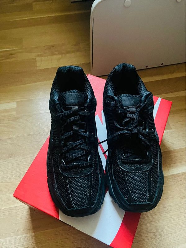 Nike Nike vomero 5 Size US 9 / EU 42 - 5 Thumbnail