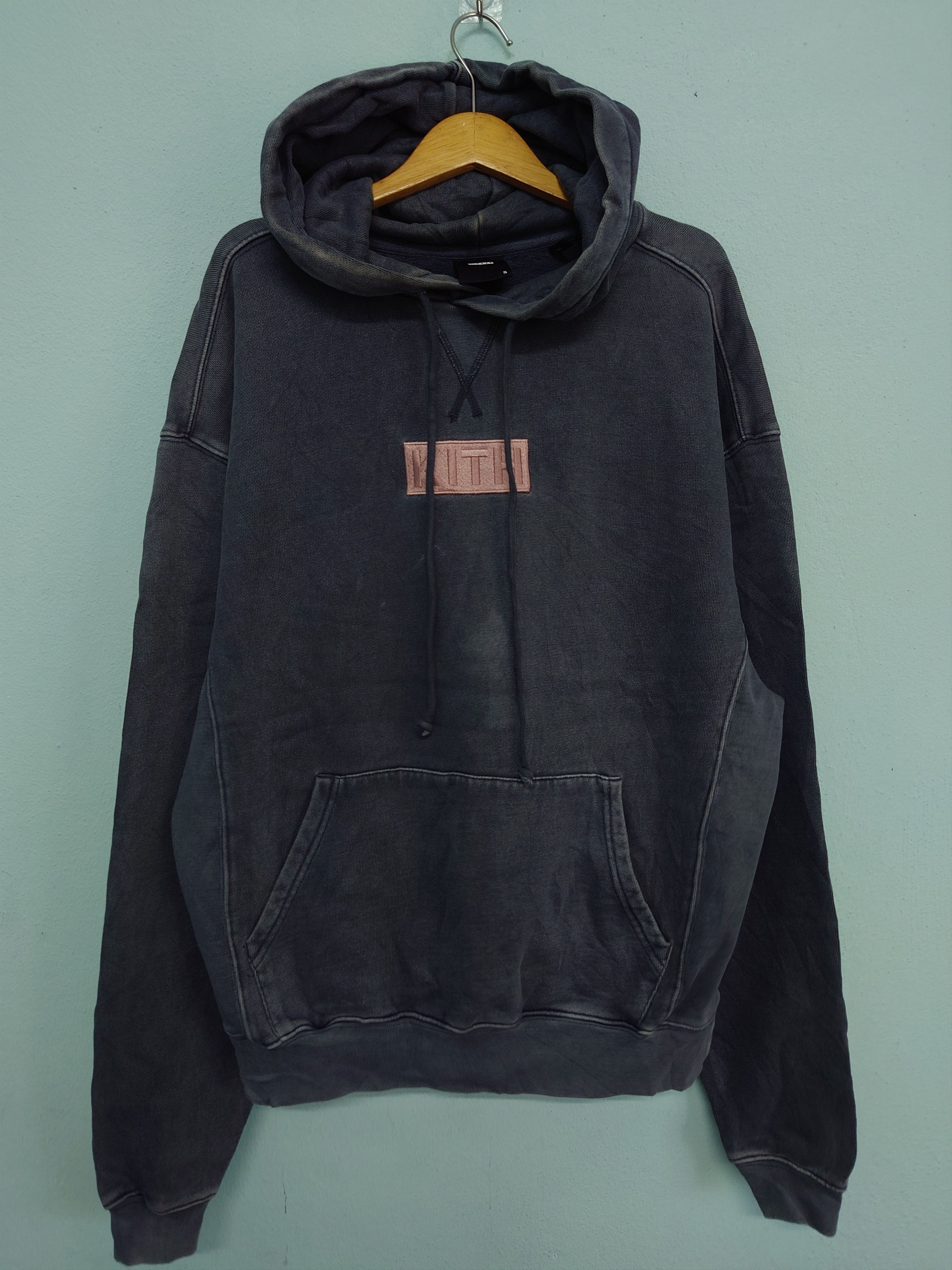 Kith Vintage KITH Cyber Monday Box Logo Hoodie Navy Size US S / EU 44-46 / 1 - 1 Thumbnail