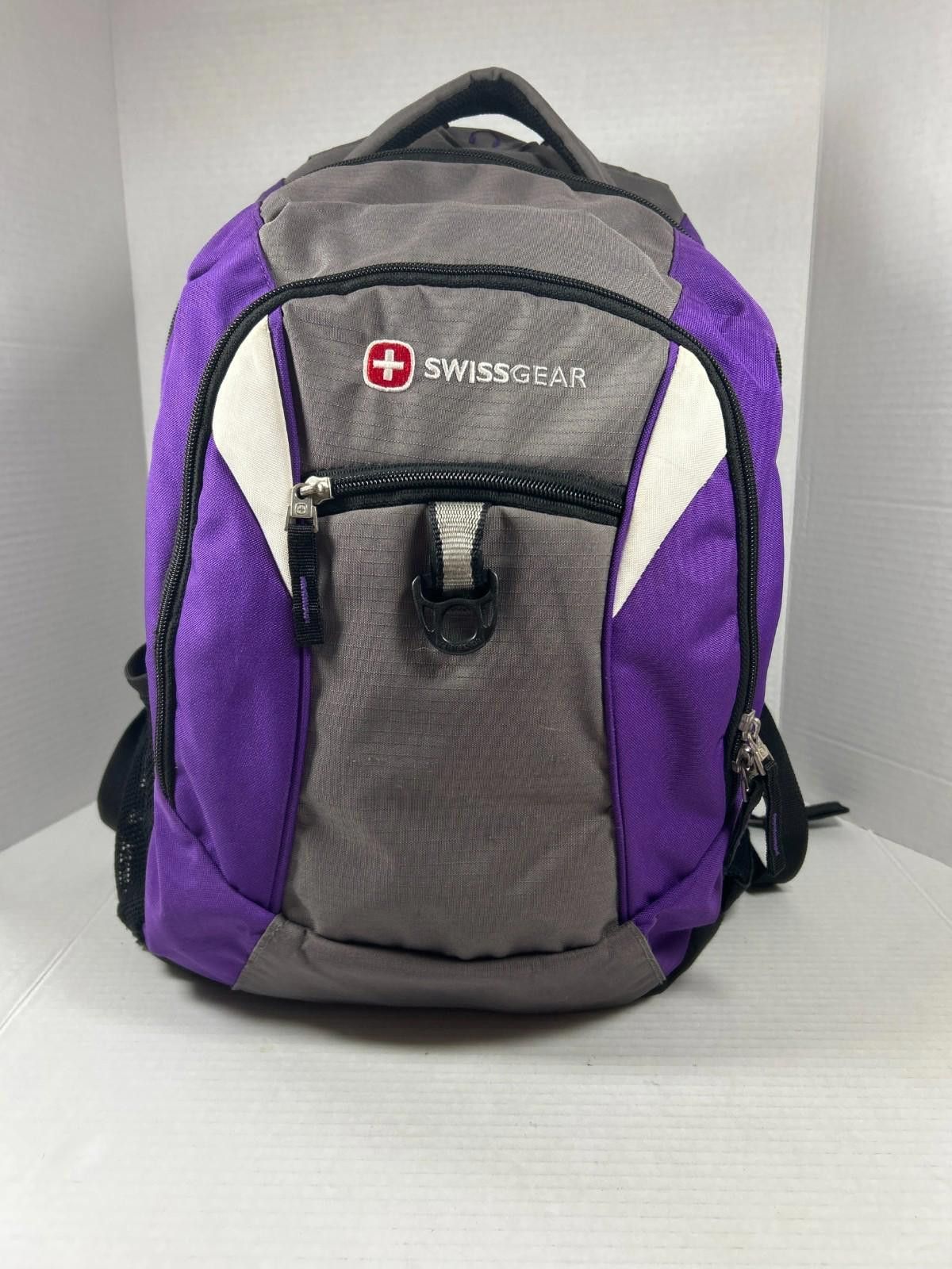 Swissgear SWISSGEAR Purple & Gray Backpack Travel Hiking Laptop Pocket Size ONE SIZE - 1 Thumbnail