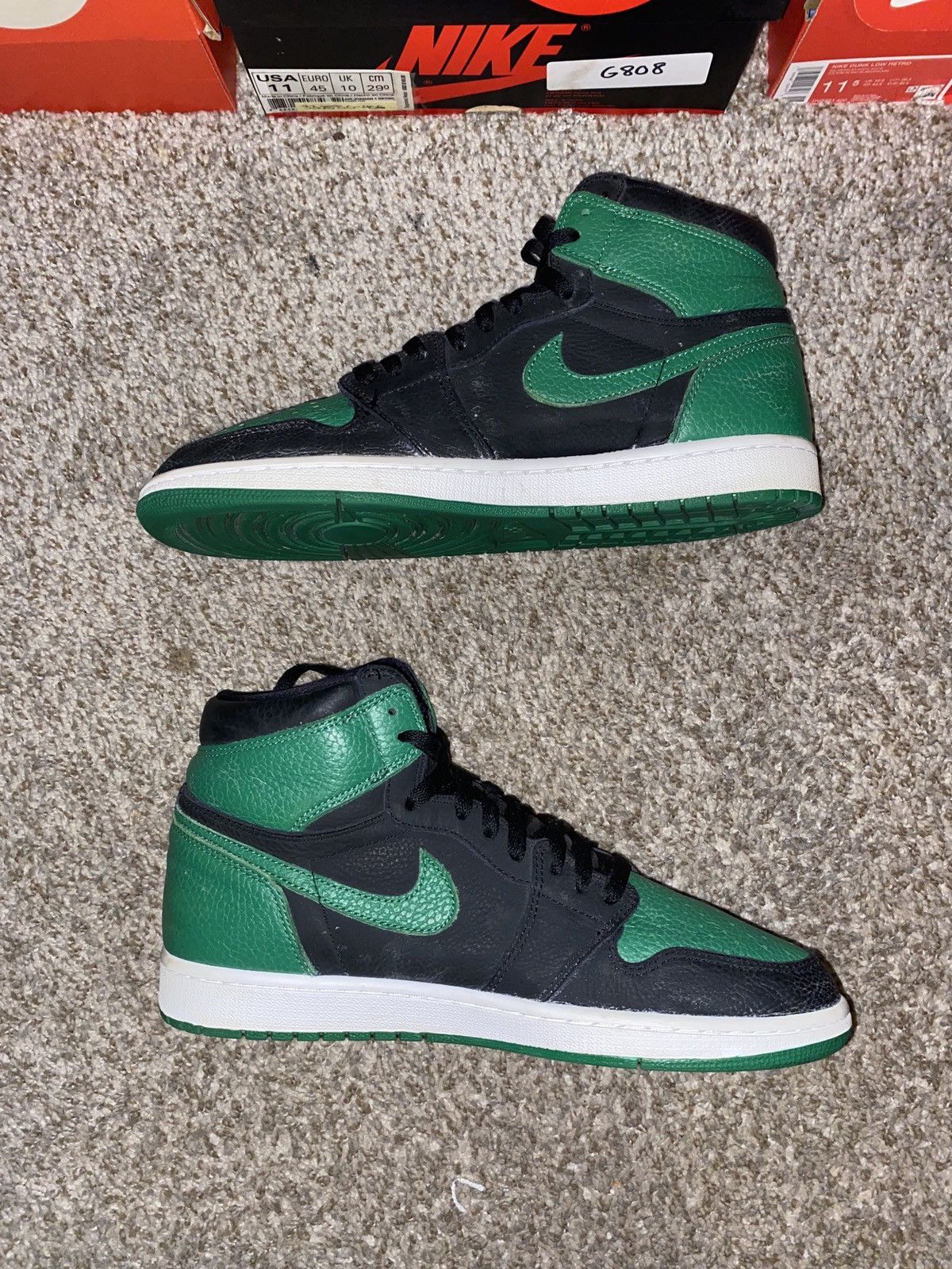 Jordan Brand × Nike Air Jordan 1 Retro High OG ‘Pine Green 2.0’ Size US 10.5 / EU 43-44 - 2 Thumbnail